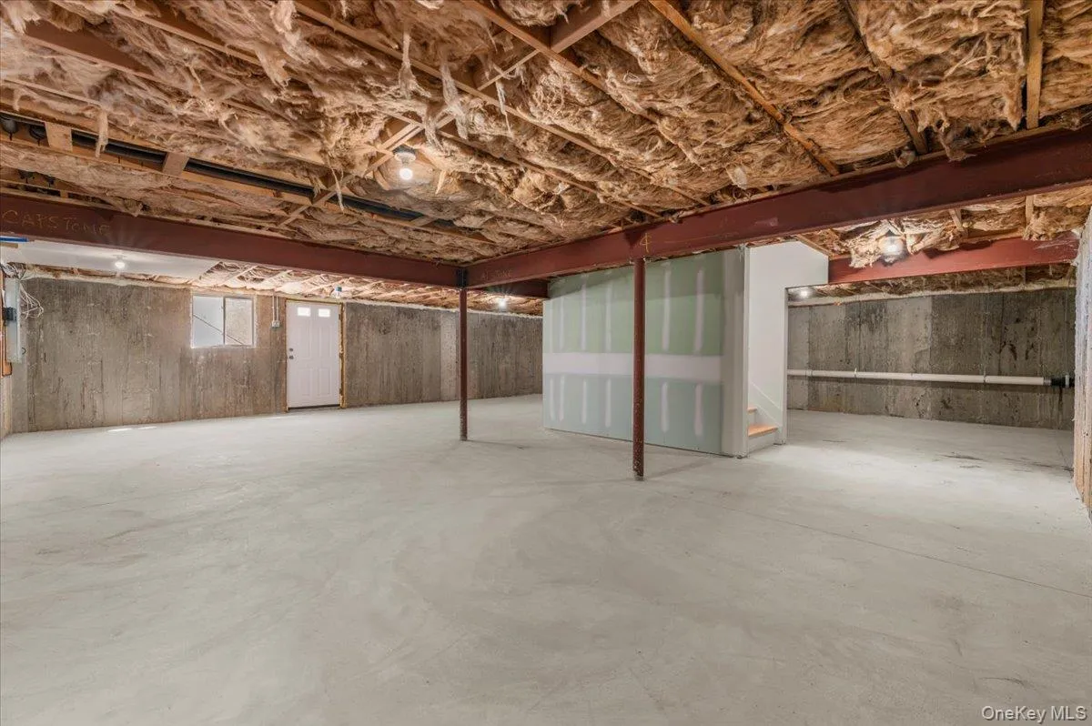 31 Cedar Drive, Oyster Bay, NY, 5 Bedrooms Bedrooms, 9 Rooms Rooms,4 BathroomsBathrooms,Residential,For Rent,Cedar,0,1045738 31 Cedar Drive, Oyster Bay, NY, 5 Bedrooms Bedrooms, 9 Rooms Rooms,4 BathroomsBathrooms,Residential,For Rent,Cedar,0,1045738