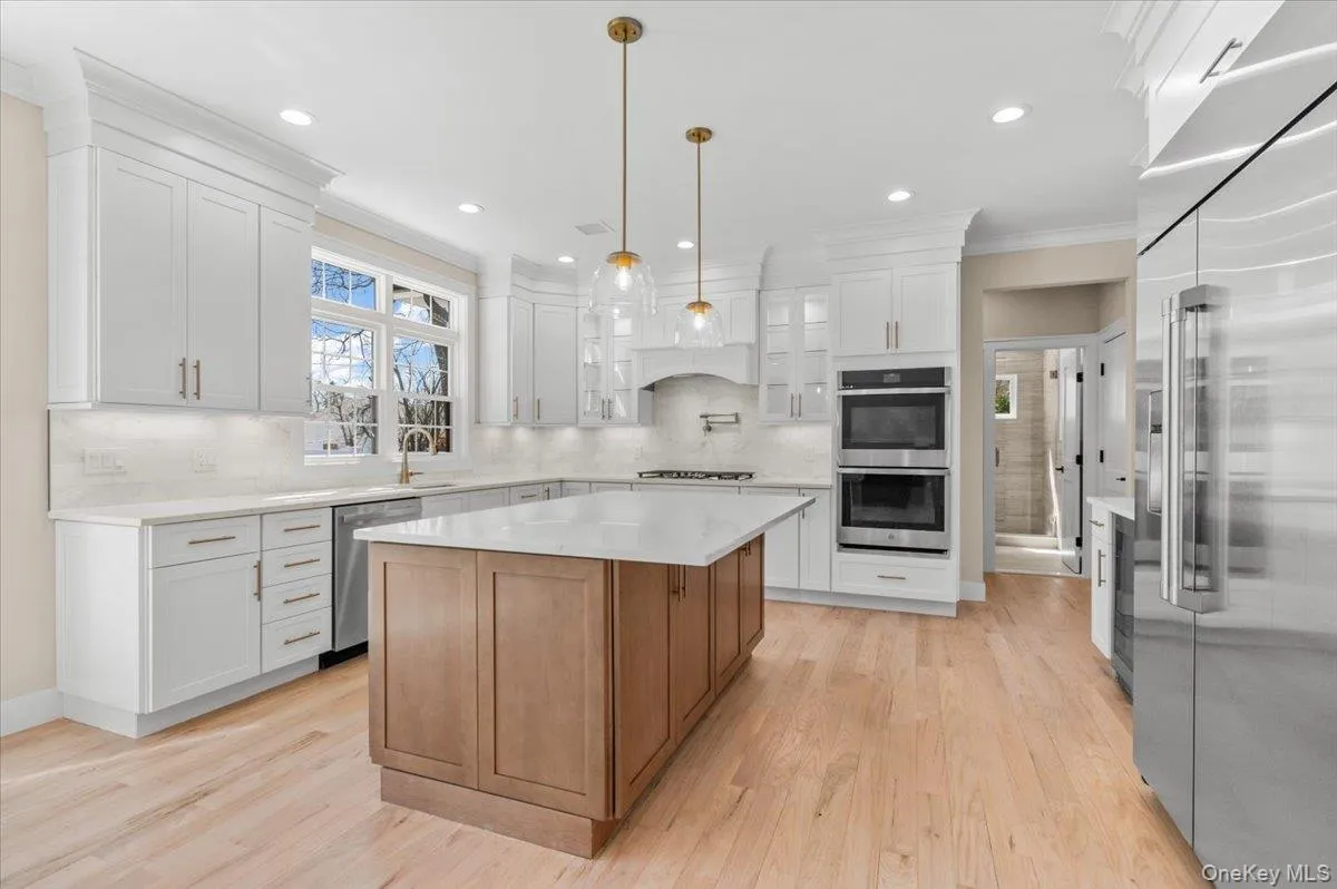 31 Cedar Drive, Oyster Bay, NY, 5 Bedrooms Bedrooms, 9 Rooms Rooms,4 BathroomsBathrooms,Residential,For Rent,Cedar,0,1045738 31 Cedar Drive, Oyster Bay, NY, 5 Bedrooms Bedrooms, 9 Rooms Rooms,4 BathroomsBathrooms,Residential,For Rent,Cedar,0,1045738