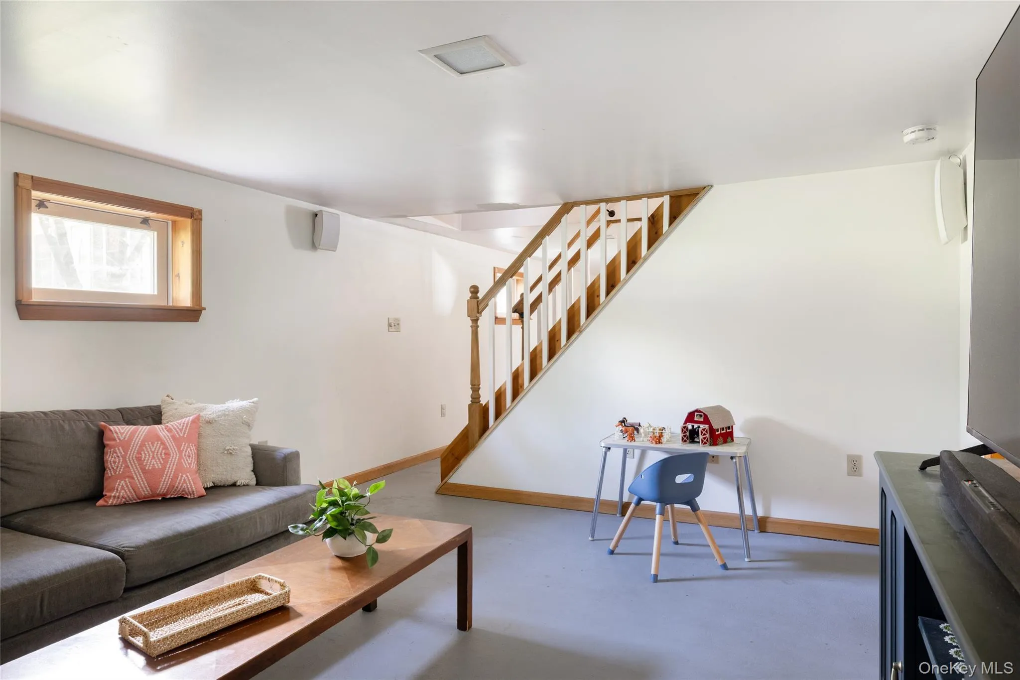 36 Peckham Road, Poughkeepsie, NY, 3 Bedrooms Bedrooms, 4 Rooms Rooms,2 BathroomsBathrooms,Residential,For Rent,Peckham,0,1045740 36 Peckham Road, Poughkeepsie, NY, 3 Bedrooms Bedrooms, 4 Rooms Rooms,2 BathroomsBathrooms,Residential,For Rent,Peckham,0,1045740