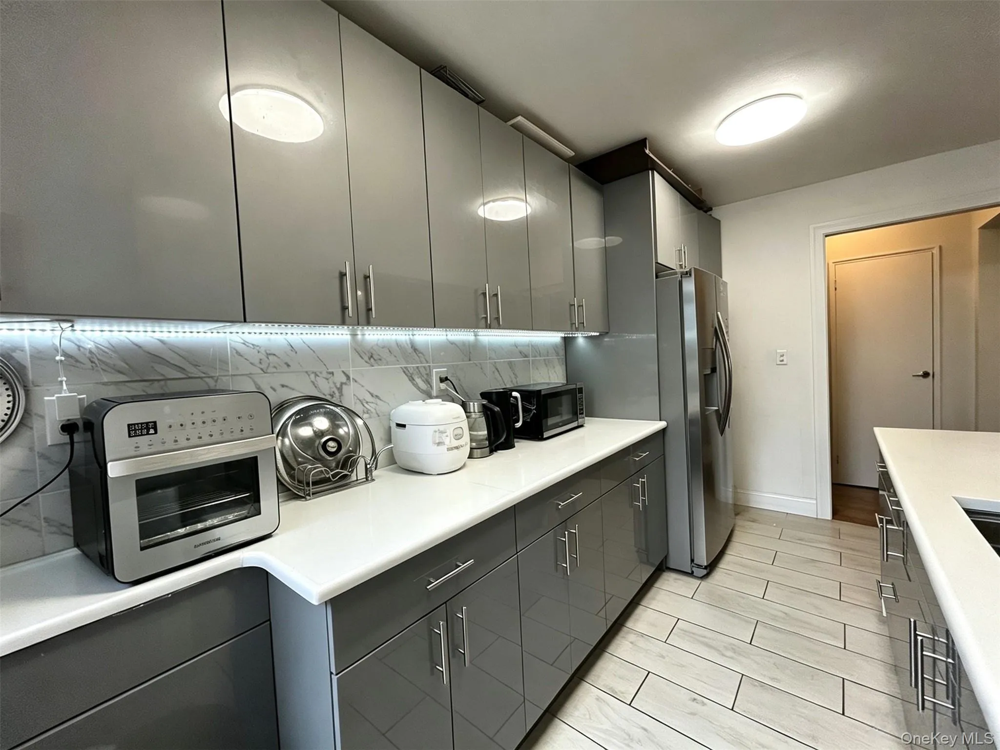 15020 71st Avenue, New York, NY, 2 Bedrooms Bedrooms, 5 Rooms Rooms,1 BathroomBathrooms,Residential,For Rent,71st,0,1045743 15020 71st Avenue, New York, NY, 2 Bedrooms Bedrooms, 5 Rooms Rooms,1 BathroomBathrooms,Residential,For Rent,71st,0,1045743