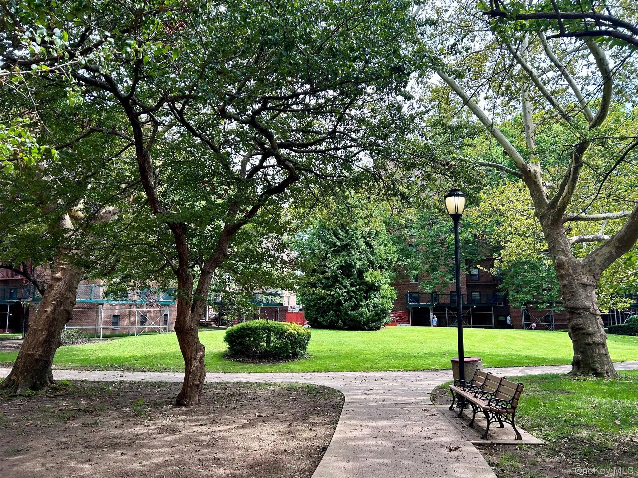 15020 71st Avenue, New York, NY, 2 Bedrooms Bedrooms, 5 Rooms Rooms,1 BathroomBathrooms,Residential,For Rent,71st,0,1045743 15020 71st Avenue, New York, NY, 2 Bedrooms Bedrooms, 5 Rooms Rooms,1 BathroomBathrooms,Residential,For Rent,71st,0,1045743