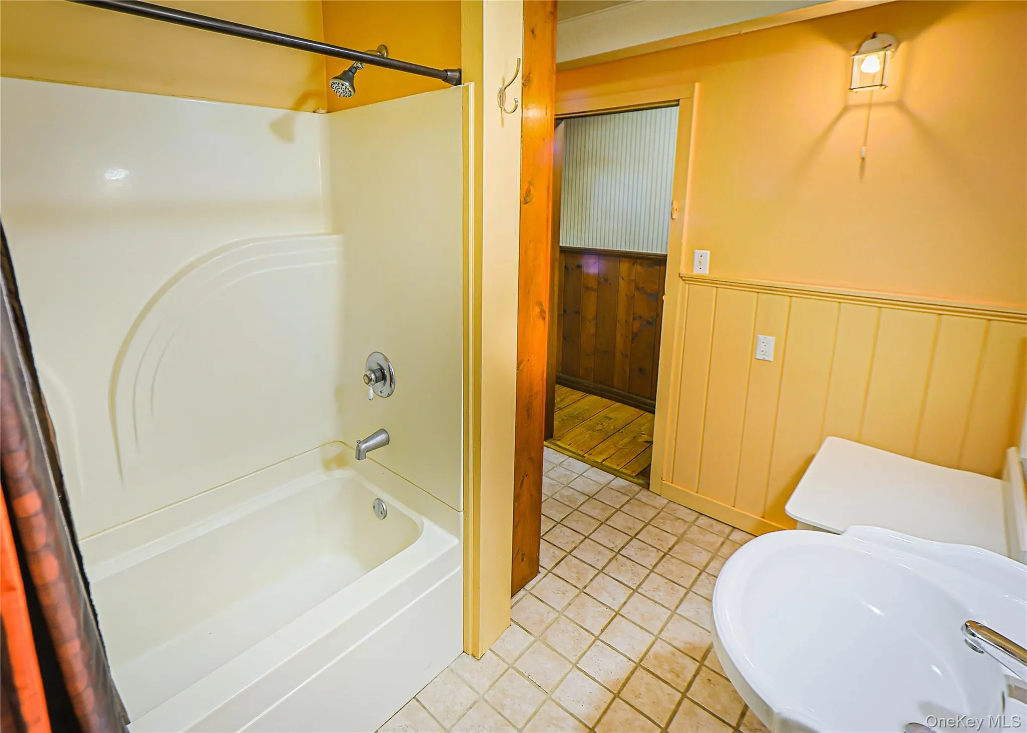 345 Dug Road, Rochester, NY, 2 Bedrooms Bedrooms, 5 Rooms Rooms,1 BathroomBathrooms,Residential,For Rent,Dug,0,1045747 345 Dug Road, Rochester, NY, 2 Bedrooms Bedrooms, 5 Rooms Rooms,1 BathroomBathrooms,Residential,For Rent,Dug,0,1045747