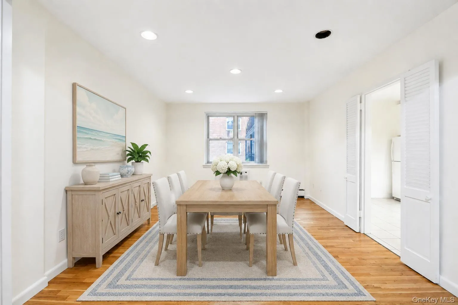 25 Chapel Place, North Hempstead, NY, 1 Bedroom Bedrooms, 4 Rooms Rooms,1 BathroomBathrooms,Residential,For Rent,Chapel Place,0,1045751 25 Chapel Place, North Hempstead, NY, 1 Bedroom Bedrooms, 4 Rooms Rooms,1 BathroomBathrooms,Residential,For Rent,Chapel Place,0,1045751