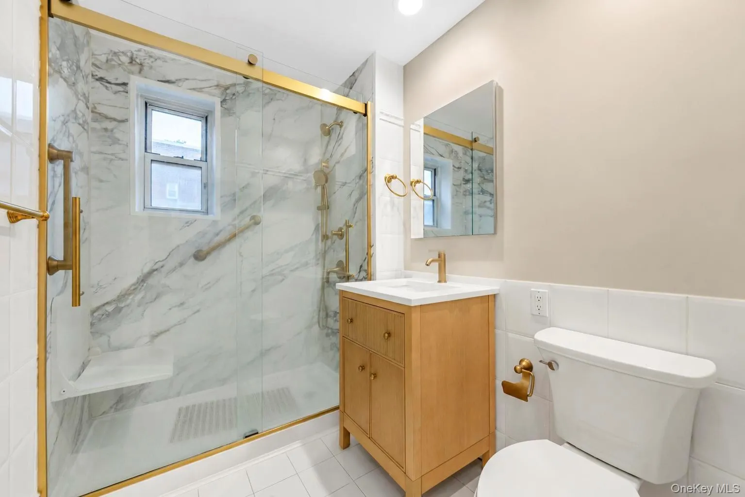 25 Chapel Place, North Hempstead, NY, 1 Bedroom Bedrooms, 4 Rooms Rooms,1 BathroomBathrooms,Residential,For Rent,Chapel Place,0,1045751 25 Chapel Place, North Hempstead, NY, 1 Bedroom Bedrooms, 4 Rooms Rooms,1 BathroomBathrooms,Residential,For Rent,Chapel Place,0,1045751
