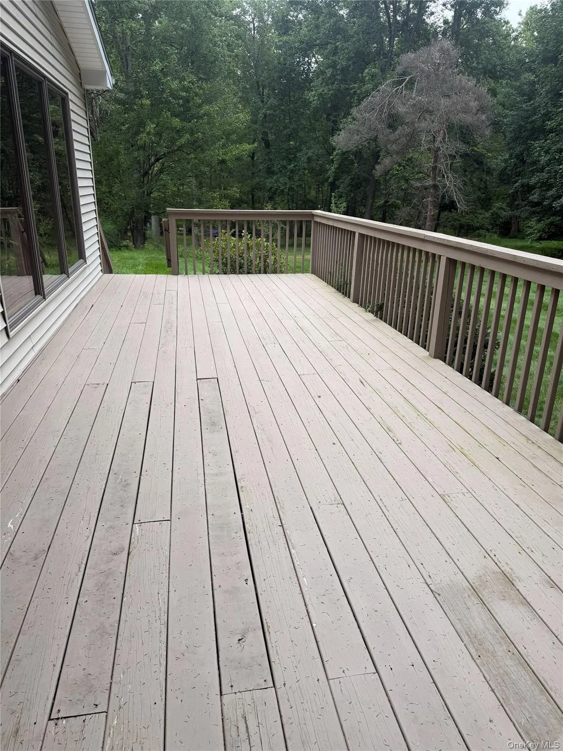 28 ft Back deck 28 ft Back deck