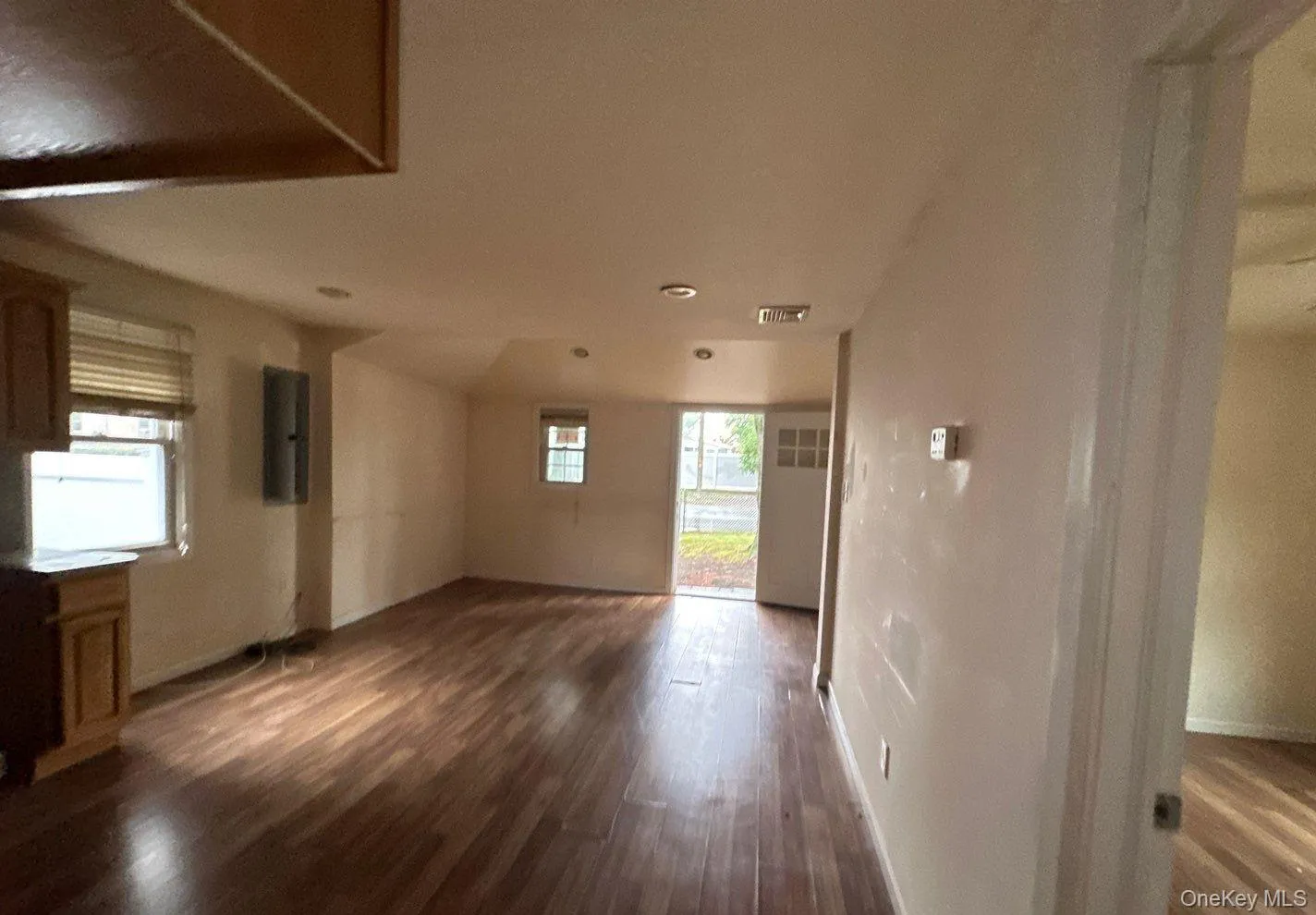 54 Oneill Avenue, Islip, NY, 6 Bedrooms Bedrooms, 9 Rooms Rooms,2 BathroomsBathrooms,Residential,For Rent,Oneill,0,1045756 54 Oneill Avenue, Islip, NY, 6 Bedrooms Bedrooms, 9 Rooms Rooms,2 BathroomsBathrooms,Residential,For Rent,Oneill,0,1045756