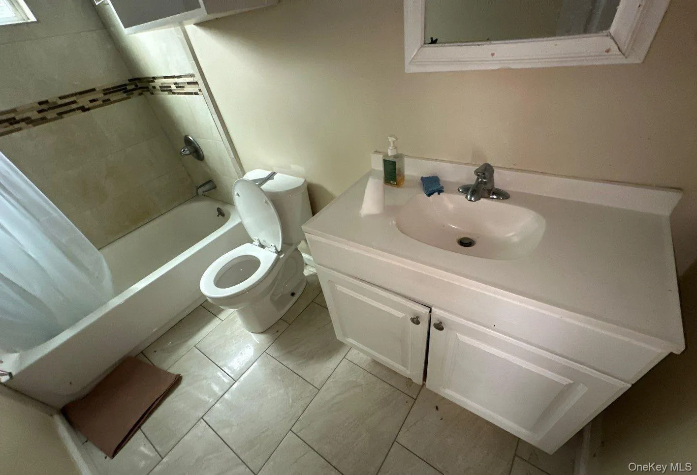 54 Oneill Avenue, Islip, NY, 6 Bedrooms Bedrooms, 9 Rooms Rooms,2 BathroomsBathrooms,Residential,For Rent,Oneill,0,1045756 54 Oneill Avenue, Islip, NY, 6 Bedrooms Bedrooms, 9 Rooms Rooms,2 BathroomsBathrooms,Residential,For Rent,Oneill,0,1045756