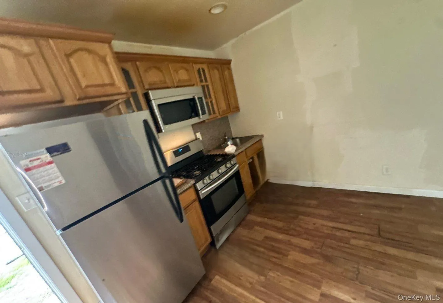 54 Oneill Avenue, Islip, NY, 6 Bedrooms Bedrooms, 9 Rooms Rooms,2 BathroomsBathrooms,Residential,For Rent,Oneill,0,1045756 54 Oneill Avenue, Islip, NY, 6 Bedrooms Bedrooms, 9 Rooms Rooms,2 BathroomsBathrooms,Residential,For Rent,Oneill,0,1045756