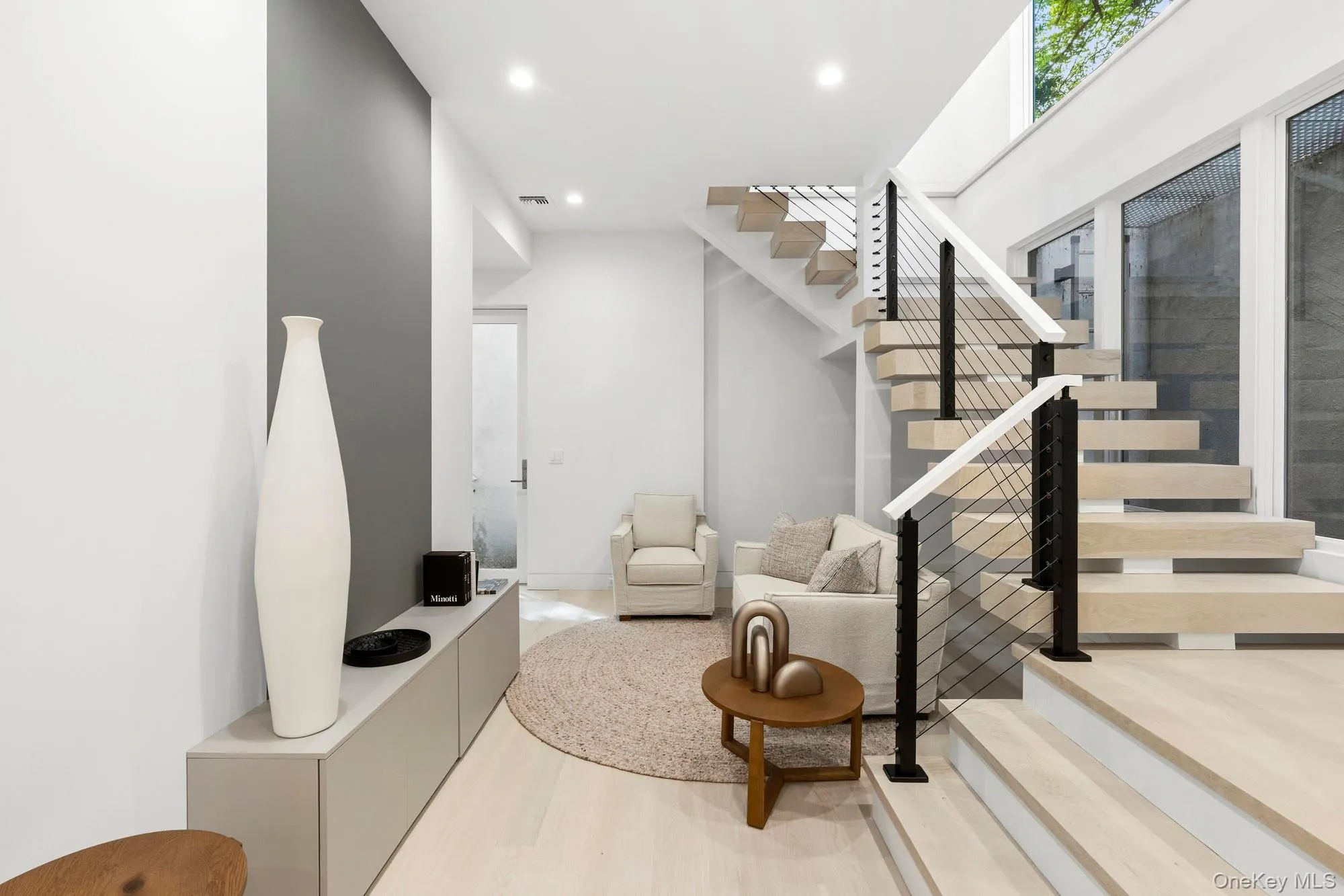 16 Gould Street, East Hampton, NY, 6 Bedrooms Bedrooms, 8 Rooms Rooms,7 BathroomsBathrooms,Residential,For Rent,Gould,0,1045758 16 Gould Street, East Hampton, NY, 6 Bedrooms Bedrooms, 8 Rooms Rooms,7 BathroomsBathrooms,Residential,For Rent,Gould,0,1045758