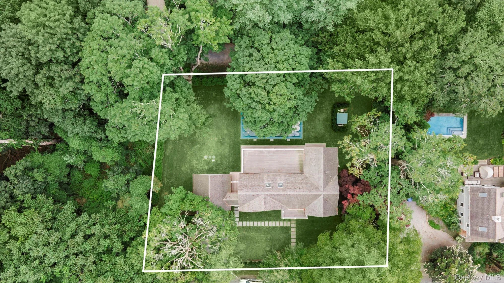 16 Gould Street, East Hampton, NY, 6 Bedrooms Bedrooms, 8 Rooms Rooms,7 BathroomsBathrooms,Residential,For Rent,Gould,0,1045758 16 Gould Street, East Hampton, NY, 6 Bedrooms Bedrooms, 8 Rooms Rooms,7 BathroomsBathrooms,Residential,For Rent,Gould,0,1045758