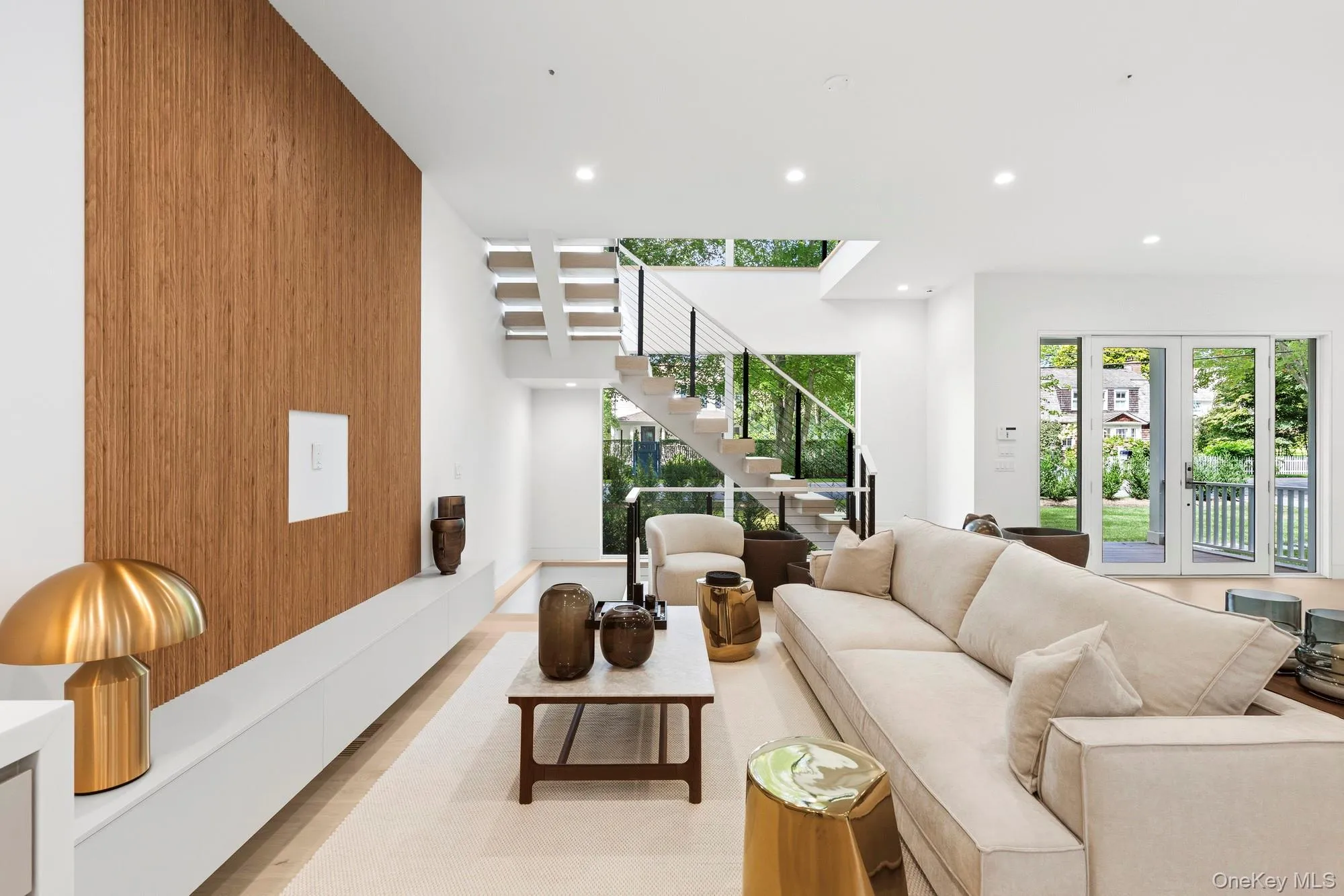 16 Gould Street, East Hampton, NY, 6 Bedrooms Bedrooms, 8 Rooms Rooms,7 BathroomsBathrooms,Residential,For Rent,Gould,0,1045758 16 Gould Street, East Hampton, NY, 6 Bedrooms Bedrooms, 8 Rooms Rooms,7 BathroomsBathrooms,Residential,For Rent,Gould,0,1045758