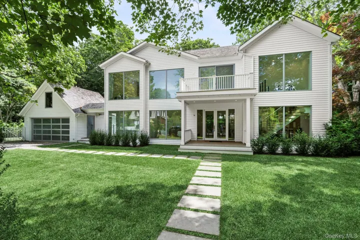 16 Gould Street, East Hampton, New York 11937