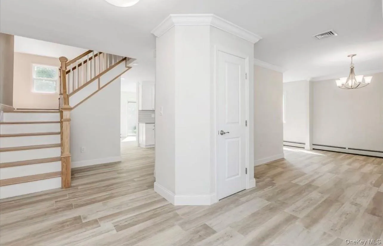 6 Autumn Drive, Brookhaven, NY, 4 Bedrooms Bedrooms, 8 Rooms Rooms,2 BathroomsBathrooms,Residential Lease,For Rent,Autumn,0,1045762 6 Autumn Drive, Brookhaven, NY, 4 Bedrooms Bedrooms, 8 Rooms Rooms,2 BathroomsBathrooms,Residential Lease,For Rent,Autumn,0,1045762