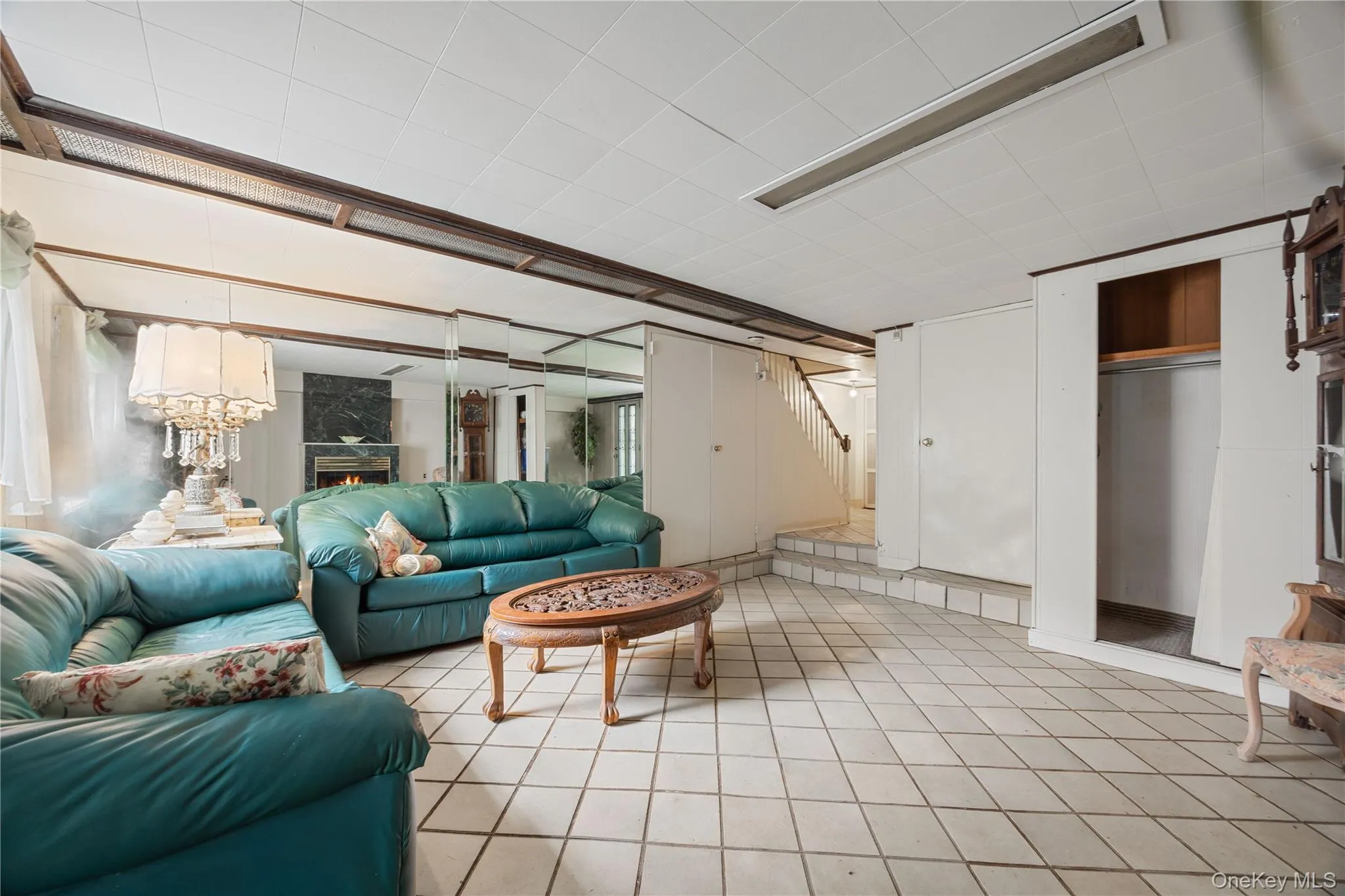727 Hollywood Avenue, New York, NY, 3 Bedrooms Bedrooms, 5 Rooms Rooms,1 BathroomBathrooms,Residential,For Rent,Hollywood,0,1045765 727 Hollywood Avenue, New York, NY, 3 Bedrooms Bedrooms, 5 Rooms Rooms,1 BathroomBathrooms,Residential,For Rent,Hollywood,0,1045765