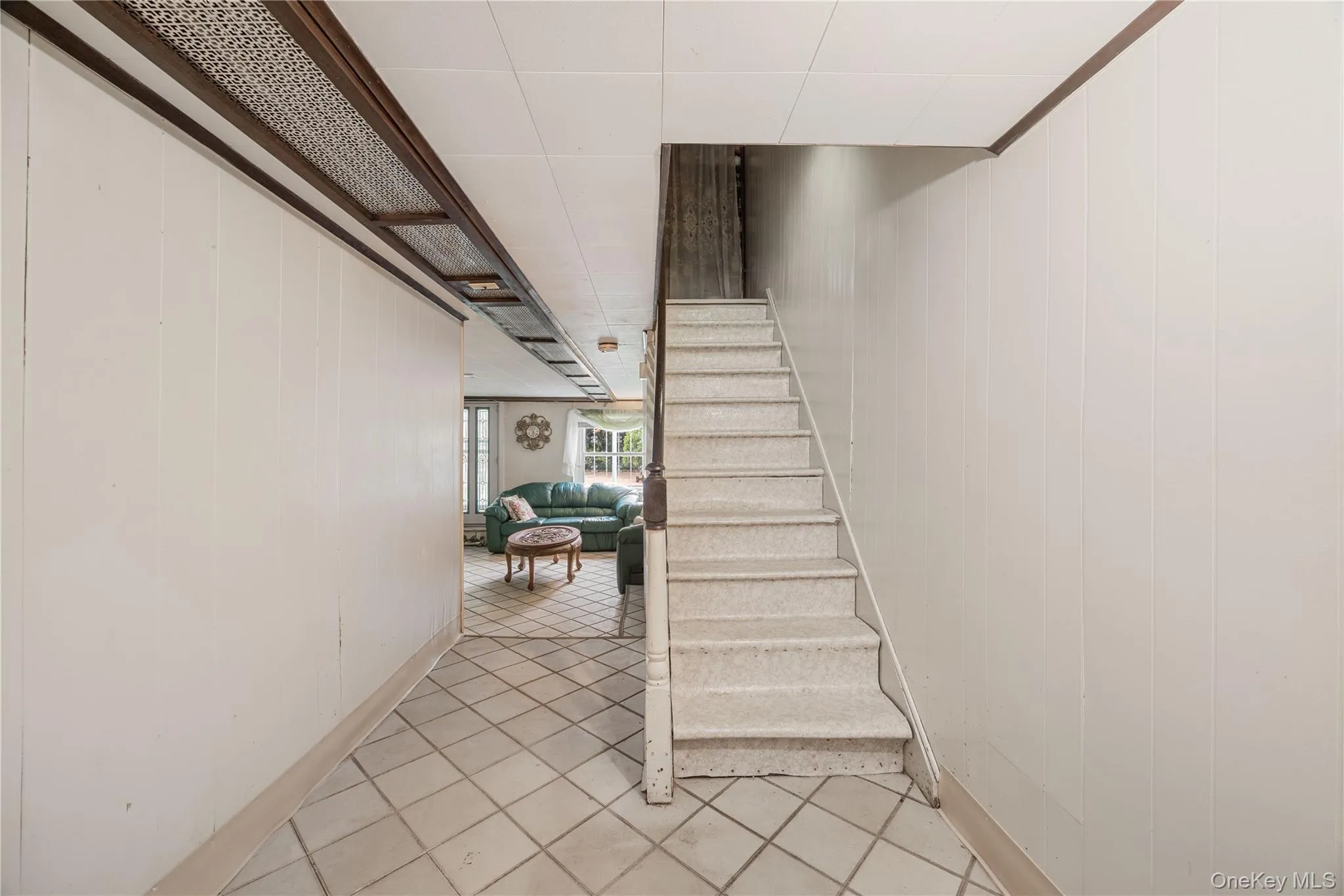 727 Hollywood Avenue, New York, NY, 3 Bedrooms Bedrooms, 5 Rooms Rooms,1 BathroomBathrooms,Residential,For Rent,Hollywood,0,1045765 727 Hollywood Avenue, New York, NY, 3 Bedrooms Bedrooms, 5 Rooms Rooms,1 BathroomBathrooms,Residential,For Rent,Hollywood,0,1045765