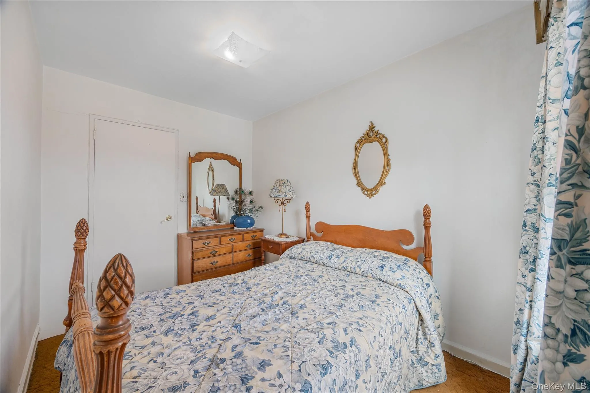 727 Hollywood Avenue, New York, NY, 3 Bedrooms Bedrooms, 5 Rooms Rooms,1 BathroomBathrooms,Residential,For Rent,Hollywood,0,1045765 727 Hollywood Avenue, New York, NY, 3 Bedrooms Bedrooms, 5 Rooms Rooms,1 BathroomBathrooms,Residential,For Rent,Hollywood,0,1045765