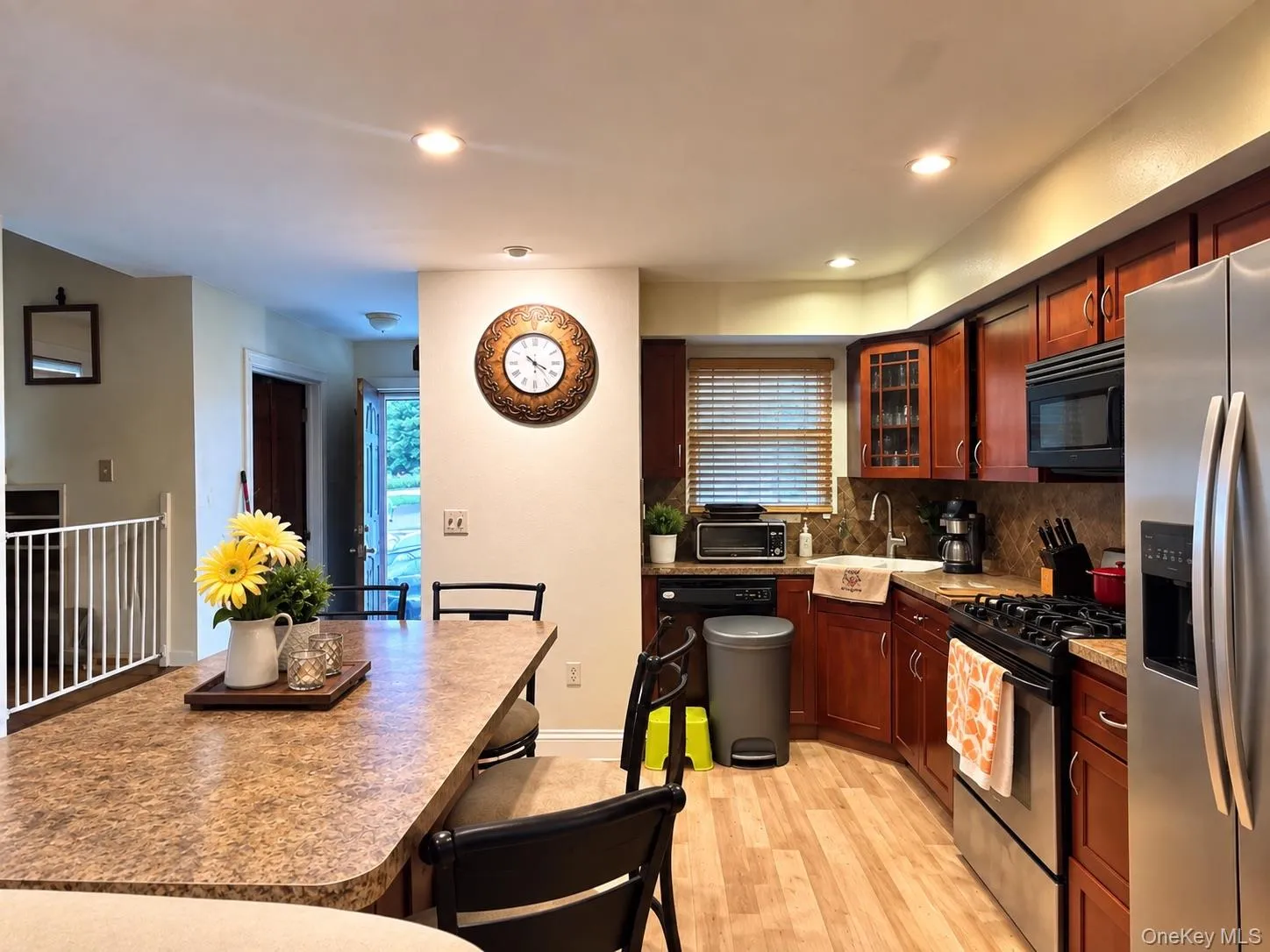 263 3rd Avenue, Islip, NY, 2 Bedrooms Bedrooms, 4 Rooms Rooms,1 BathroomBathrooms,Residential,For Rent,3rd,0,1045766 263 3rd Avenue, Islip, NY, 2 Bedrooms Bedrooms, 4 Rooms Rooms,1 BathroomBathrooms,Residential,For Rent,3rd,0,1045766