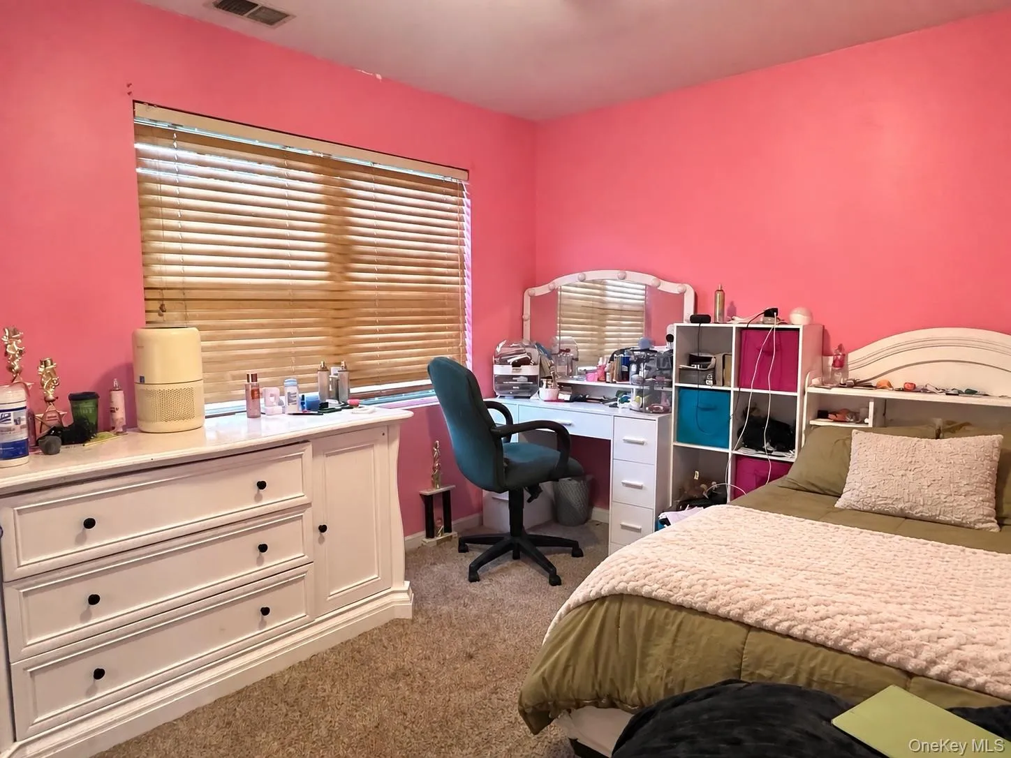 263 3rd Avenue, Islip, NY, 2 Bedrooms Bedrooms, 4 Rooms Rooms,1 BathroomBathrooms,Residential,For Rent,3rd,0,1045766 263 3rd Avenue, Islip, NY, 2 Bedrooms Bedrooms, 4 Rooms Rooms,1 BathroomBathrooms,Residential,For Rent,3rd,0,1045766