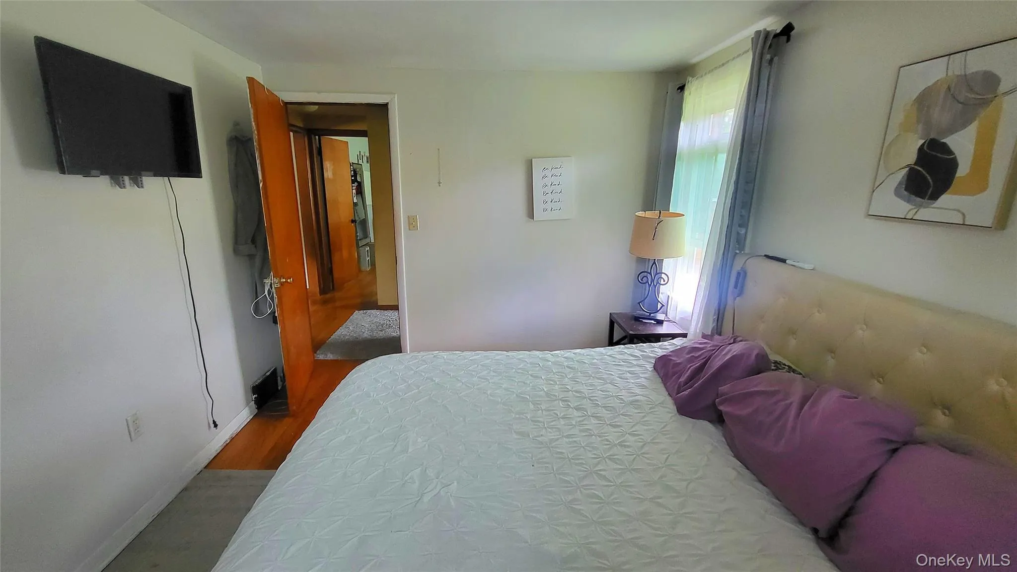 Bedroom1 is very Spacious Bedroom1 is very Spacious