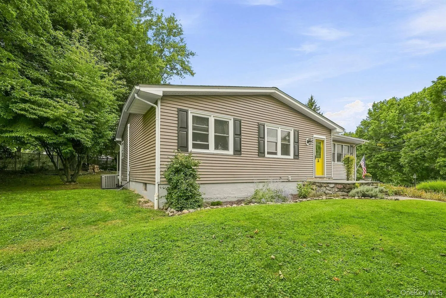 4 Rena Marie Circle, Blooming Grove, NY, 3 Bedrooms Bedrooms, 8 Rooms Rooms,2 BathroomsBathrooms,Residential,For Rent,Rena Marie,0,1045769 4 Rena Marie Circle, Blooming Grove, NY, 3 Bedrooms Bedrooms, 8 Rooms Rooms,2 BathroomsBathrooms,Residential,For Rent,Rena Marie,0,1045769
