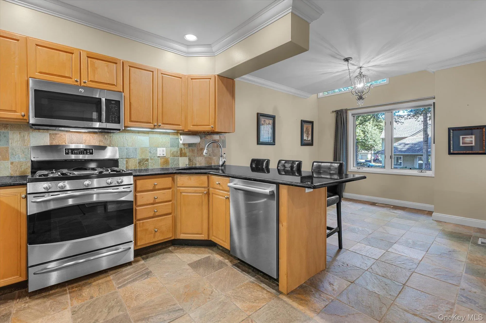14 Insbrook Court, Huntington, NY, 3 Bedrooms Bedrooms, 7 Rooms Rooms,2 BathroomsBathrooms,Residential,For Rent,Insbrook,0,1045770 14 Insbrook Court, Huntington, NY, 3 Bedrooms Bedrooms, 7 Rooms Rooms,2 BathroomsBathrooms,Residential,For Rent,Insbrook,0,1045770