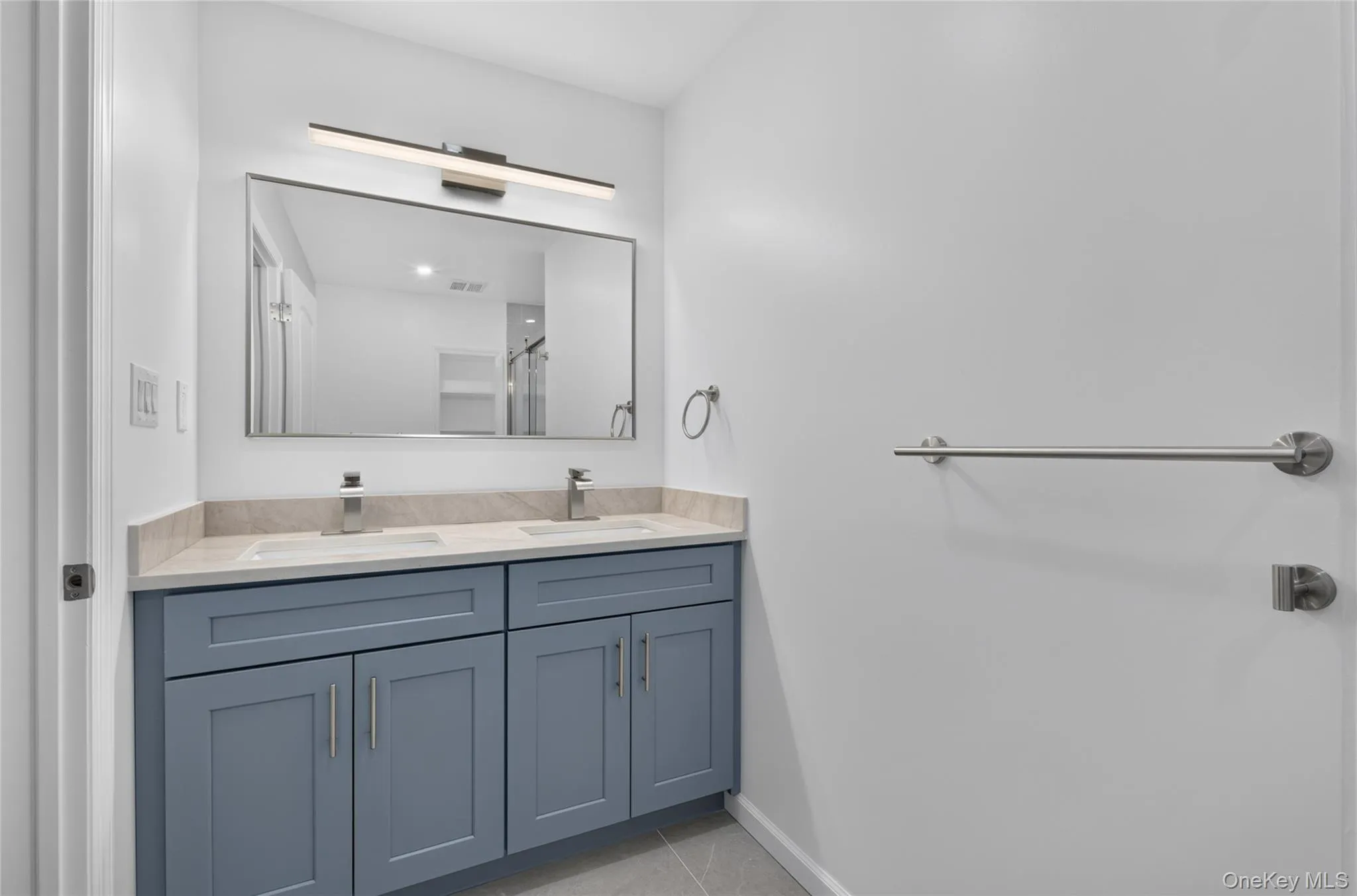 40 Christian Avenue, Brookhaven, NY, 4 Bedrooms Bedrooms, 7 Rooms Rooms,3 BathroomsBathrooms,Residential,For Rent,Christian,0,1045776 40 Christian Avenue, Brookhaven, NY, 4 Bedrooms Bedrooms, 7 Rooms Rooms,3 BathroomsBathrooms,Residential,For Rent,Christian,0,1045776