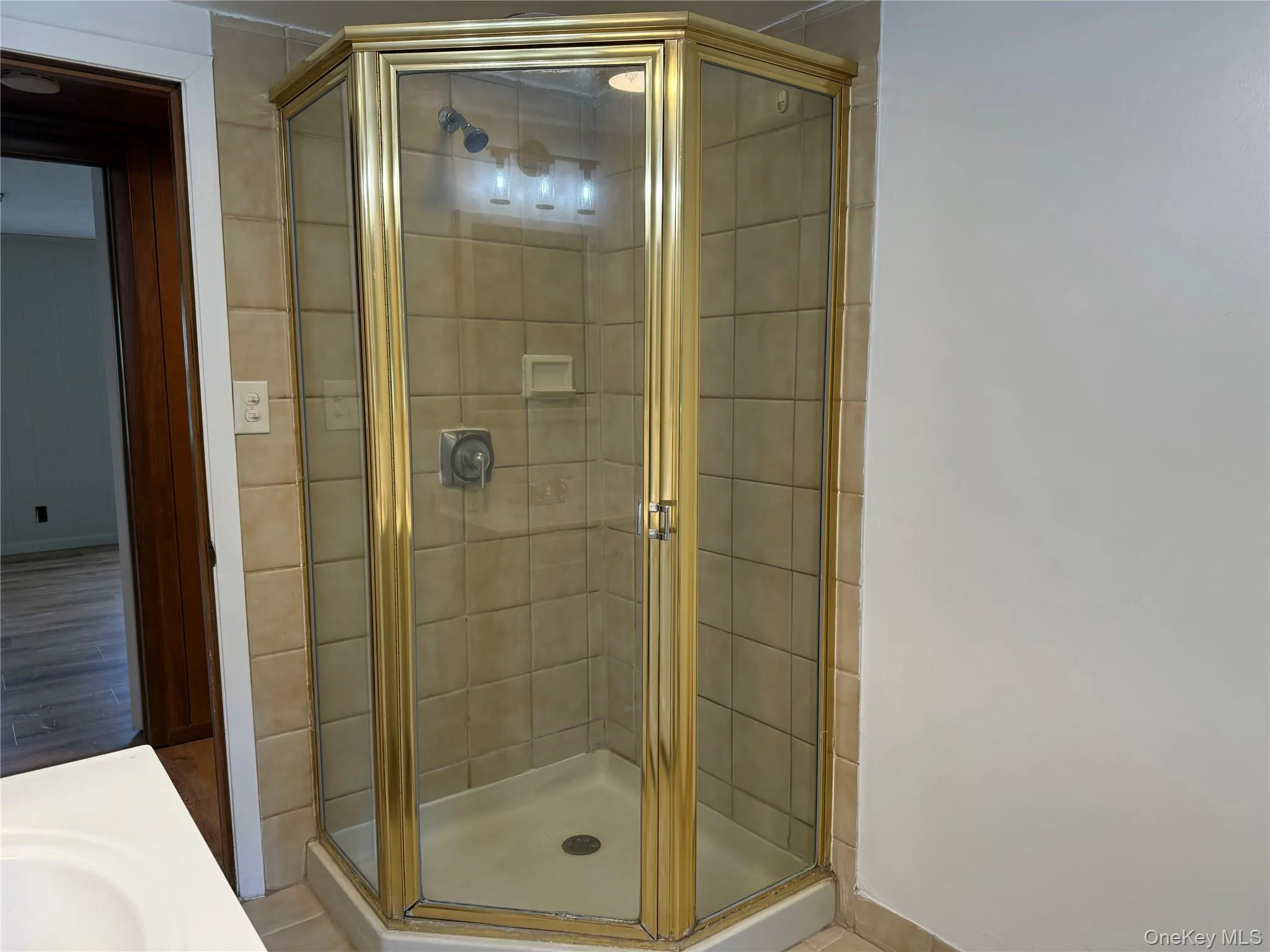 16 Ernest Lane, Carmel, NY, 3 Bedrooms Bedrooms, 8 Rooms Rooms,1 BathroomBathrooms,Residential Lease,For Rent,Ernest,0,1045779 16 Ernest Lane, Carmel, NY, 3 Bedrooms Bedrooms, 8 Rooms Rooms,1 BathroomBathrooms,Residential Lease,For Rent,Ernest,0,1045779