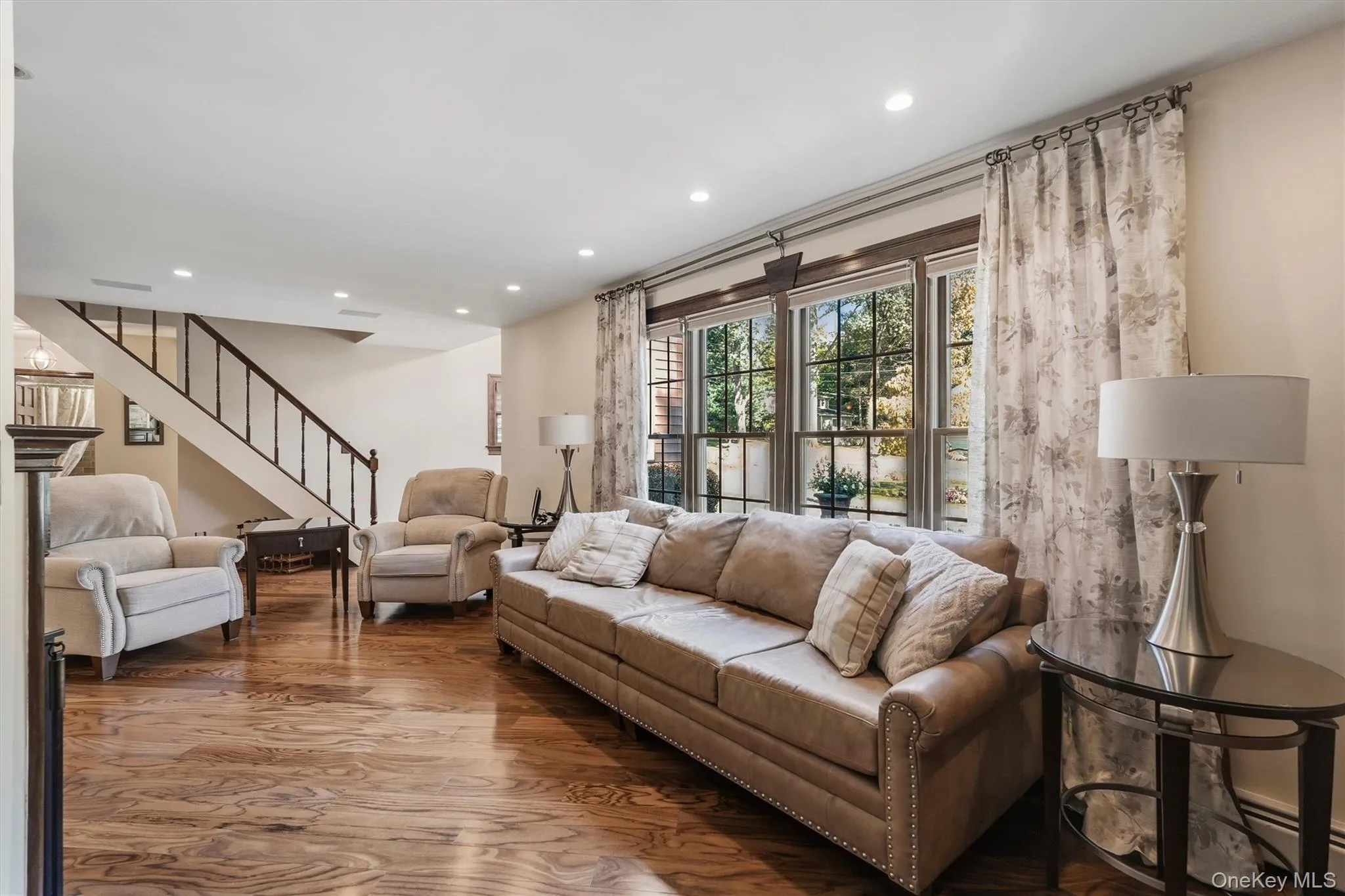 113 Buena Vista Drive, Greenburgh, NY, 4 Bedrooms Bedrooms, 10 Rooms Rooms,3 BathroomsBathrooms,Residential,For Rent,Buena Vista,0,1045783 113 Buena Vista Drive, Greenburgh, NY, 4 Bedrooms Bedrooms, 10 Rooms Rooms,3 BathroomsBathrooms,Residential,For Rent,Buena Vista,0,1045783