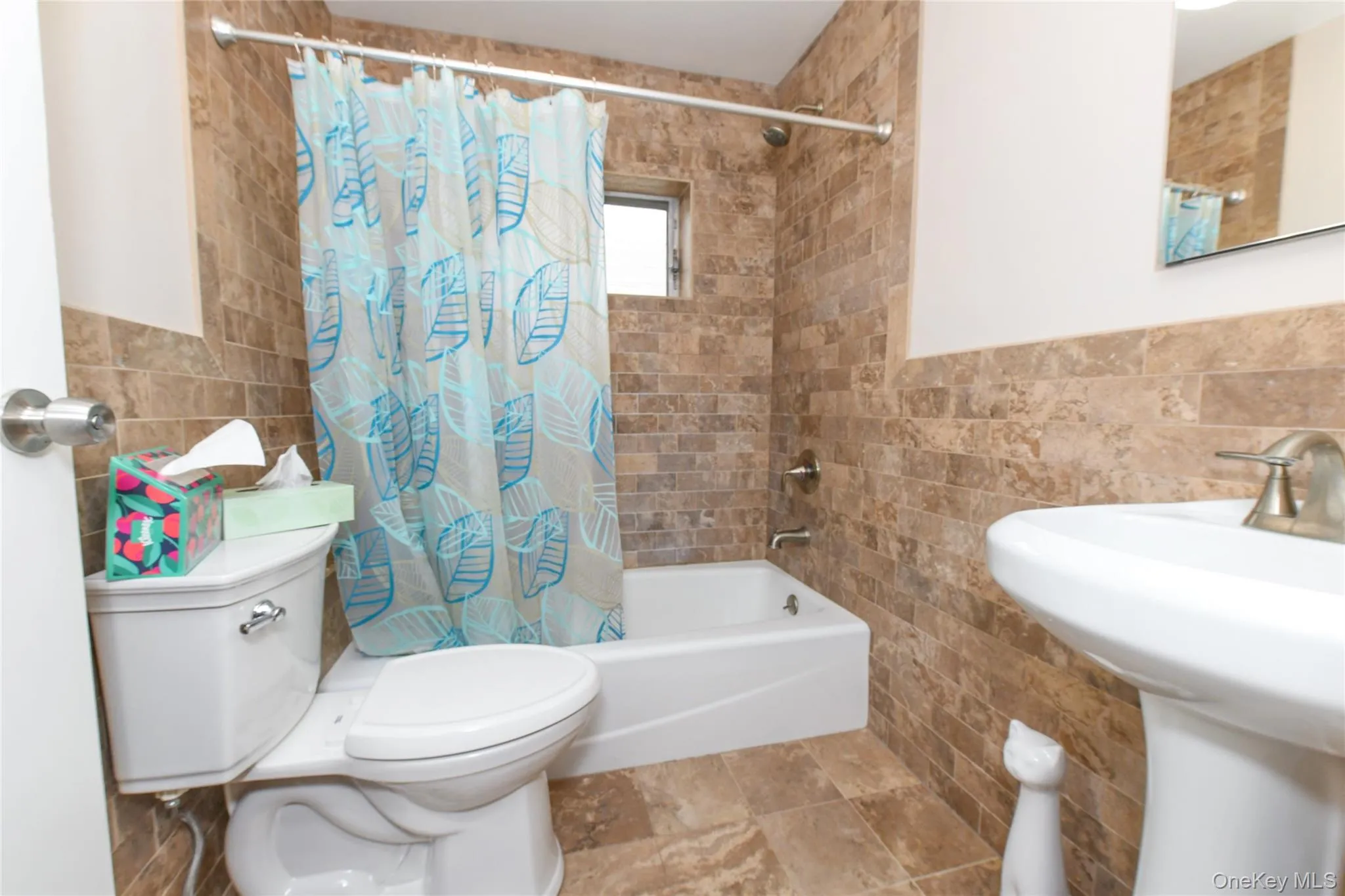 85-11 Sutter Avenue, New York, NY, 3 Bedrooms Bedrooms, 8 Rooms Rooms,1 BathroomBathrooms,Residential,For Rent,Sutter,0,1045784 85-11 Sutter Avenue, New York, NY, 3 Bedrooms Bedrooms, 8 Rooms Rooms,1 BathroomBathrooms,Residential,For Rent,Sutter,0,1045784