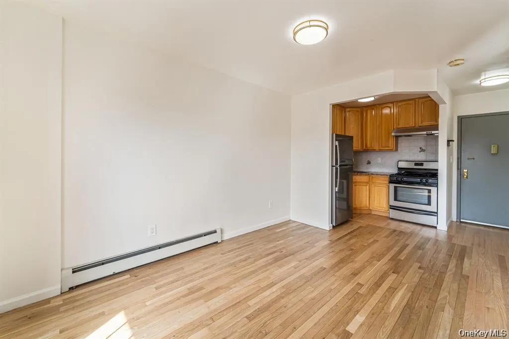 41-35 67th Street, New York, NY, 1 Bedroom Bedrooms, 2 Rooms Rooms,1 BathroomBathrooms,Residential,For Rent,67th,0,1045785 41-35 67th Street, New York, NY, 1 Bedroom Bedrooms, 2 Rooms Rooms,1 BathroomBathrooms,Residential,For Rent,67th,0,1045785