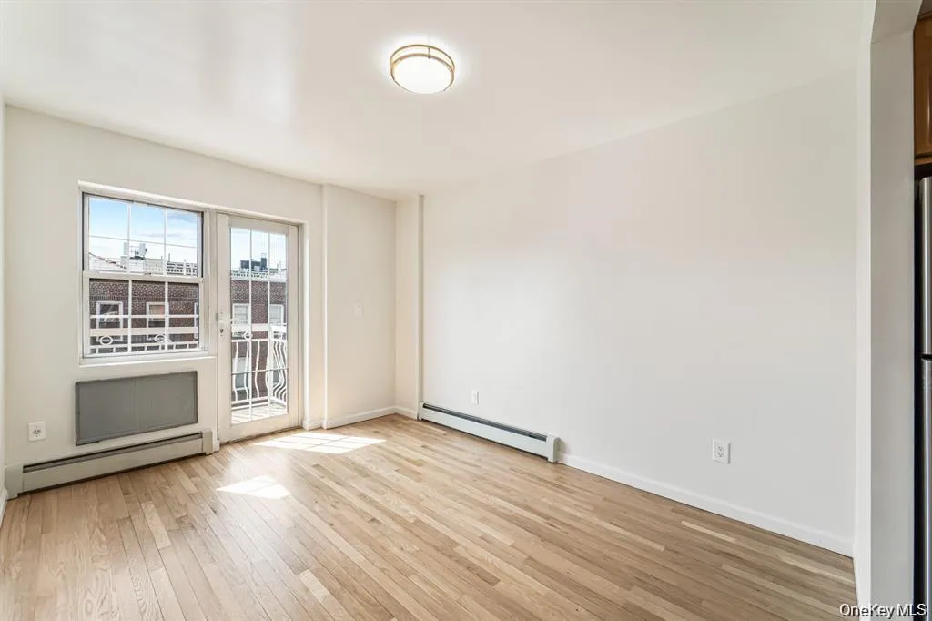 41-35 67th Street, New York, NY, 1 Bedroom Bedrooms, 2 Rooms Rooms,1 BathroomBathrooms,Residential,For Rent,67th,0,1045785 41-35 67th Street, New York, NY, 1 Bedroom Bedrooms, 2 Rooms Rooms,1 BathroomBathrooms,Residential,For Rent,67th,0,1045785