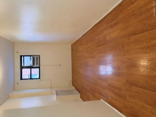 38-38 29th Street, New York, NY, 1 Bedroom Bedrooms, 4 Rooms Rooms,1 BathroomBathrooms,Residential Lease,For Rent,29th,0,1045786 38-38 29th Street, New York, NY, 1 Bedroom Bedrooms, 4 Rooms Rooms,1 BathroomBathrooms,Residential Lease,For Rent,29th,0,1045786