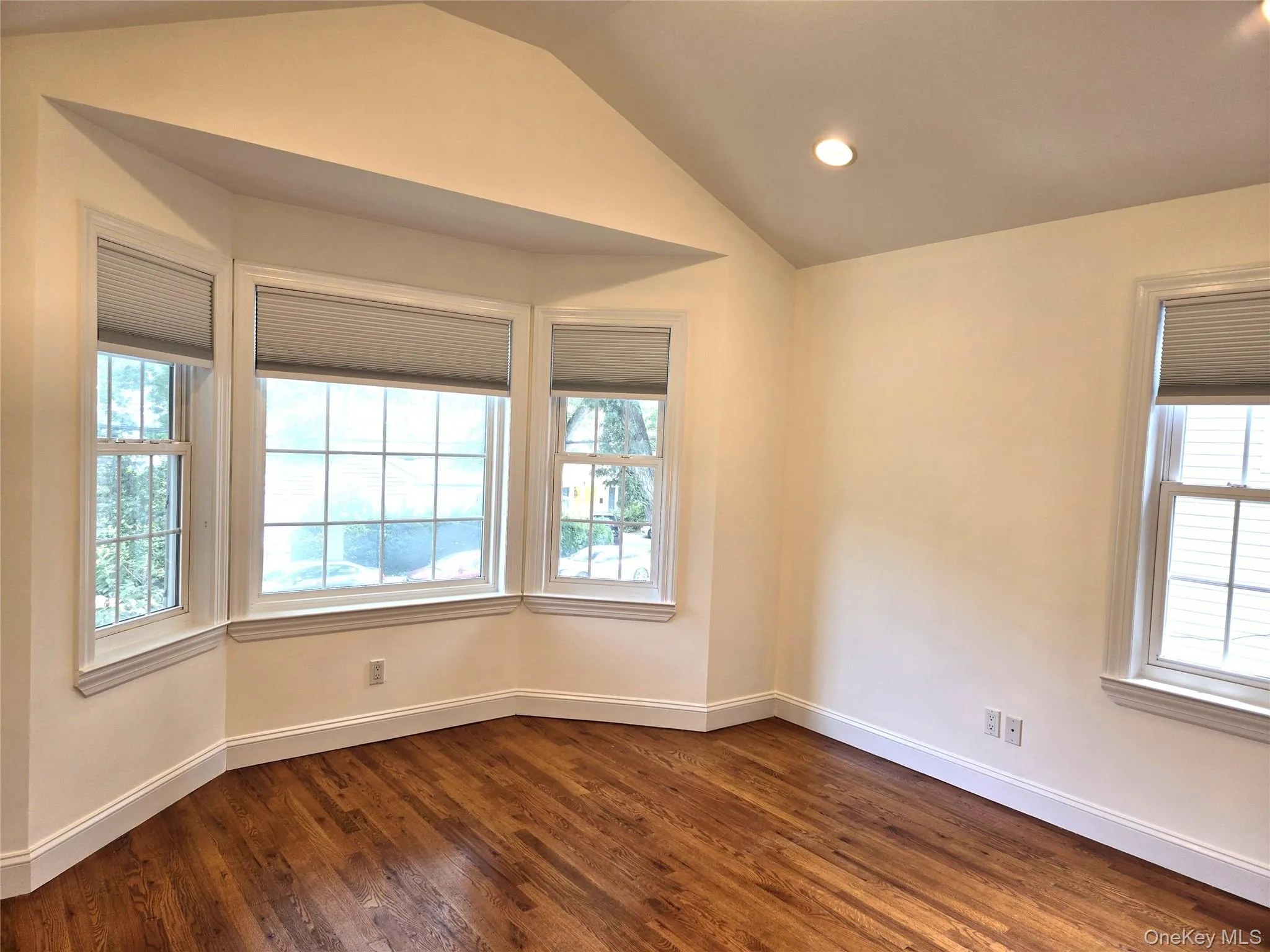 63 Dunwood Road, North Hempstead, NY, 3 Bedrooms Bedrooms, 6 Rooms Rooms,2 BathroomsBathrooms,Residential Lease,For Rent,Dunwood,0,1045791 63 Dunwood Road, North Hempstead, NY, 3 Bedrooms Bedrooms, 6 Rooms Rooms,2 BathroomsBathrooms,Residential Lease,For Rent,Dunwood,0,1045791