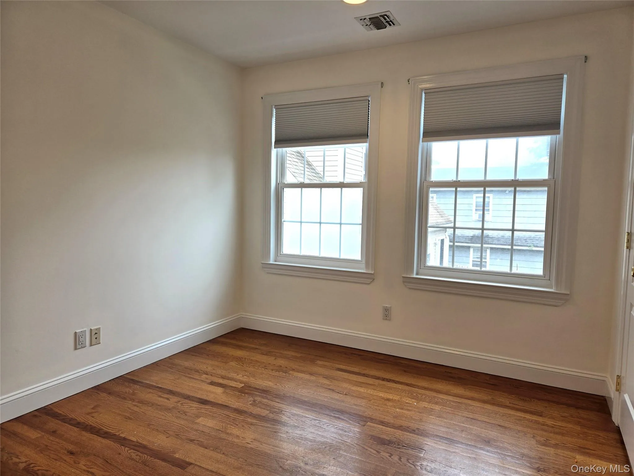 63 Dunwood Road, North Hempstead, NY, 3 Bedrooms Bedrooms, 6 Rooms Rooms,2 BathroomsBathrooms,Residential Lease,For Rent,Dunwood,0,1045791 63 Dunwood Road, North Hempstead, NY, 3 Bedrooms Bedrooms, 6 Rooms Rooms,2 BathroomsBathrooms,Residential Lease,For Rent,Dunwood,0,1045791