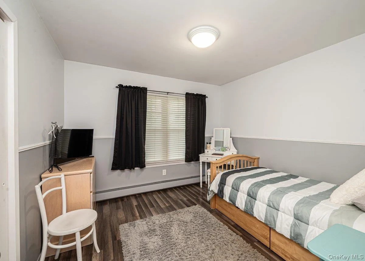 39 Creekside Drive, Brookhaven, NY, 3 Bedrooms Bedrooms, 7 Rooms Rooms,2 BathroomsBathrooms,Residential,For Rent,Creekside,0,1045796 39 Creekside Drive, Brookhaven, NY, 3 Bedrooms Bedrooms, 7 Rooms Rooms,2 BathroomsBathrooms,Residential,For Rent,Creekside,0,1045796