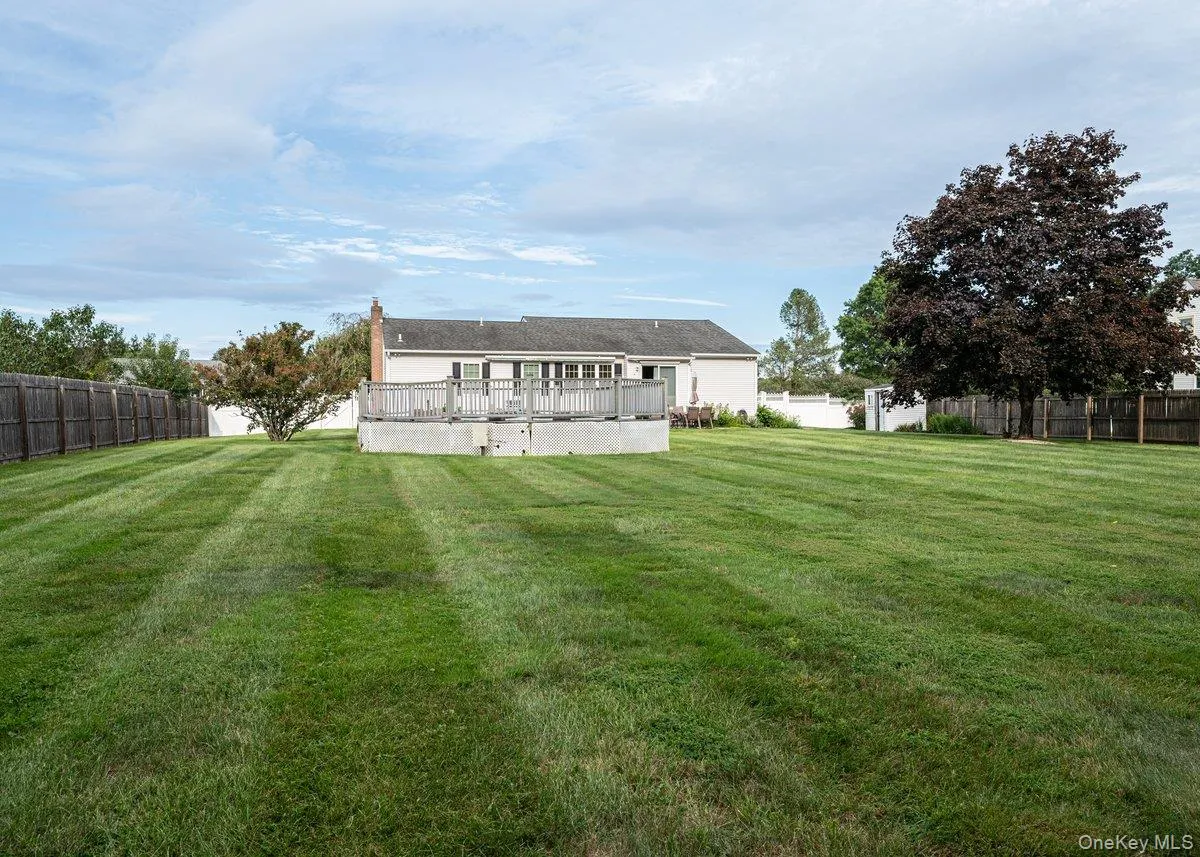 39 Creekside Drive, Brookhaven, NY, 3 Bedrooms Bedrooms, 7 Rooms Rooms,2 BathroomsBathrooms,Residential,For Rent,Creekside,0,1045796 39 Creekside Drive, Brookhaven, NY, 3 Bedrooms Bedrooms, 7 Rooms Rooms,2 BathroomsBathrooms,Residential,For Rent,Creekside,0,1045796