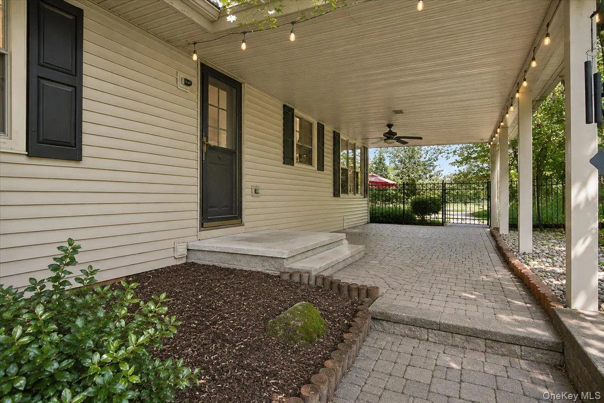 27 Reed Road, Wappinger, NY, 3 Bedrooms Bedrooms, 9 Rooms Rooms,3 BathroomsBathrooms,Residential Lease,For Rent,Reed,0,1045799 27 Reed Road, Wappinger, NY, 3 Bedrooms Bedrooms, 9 Rooms Rooms,3 BathroomsBathrooms,Residential Lease,For Rent,Reed,0,1045799