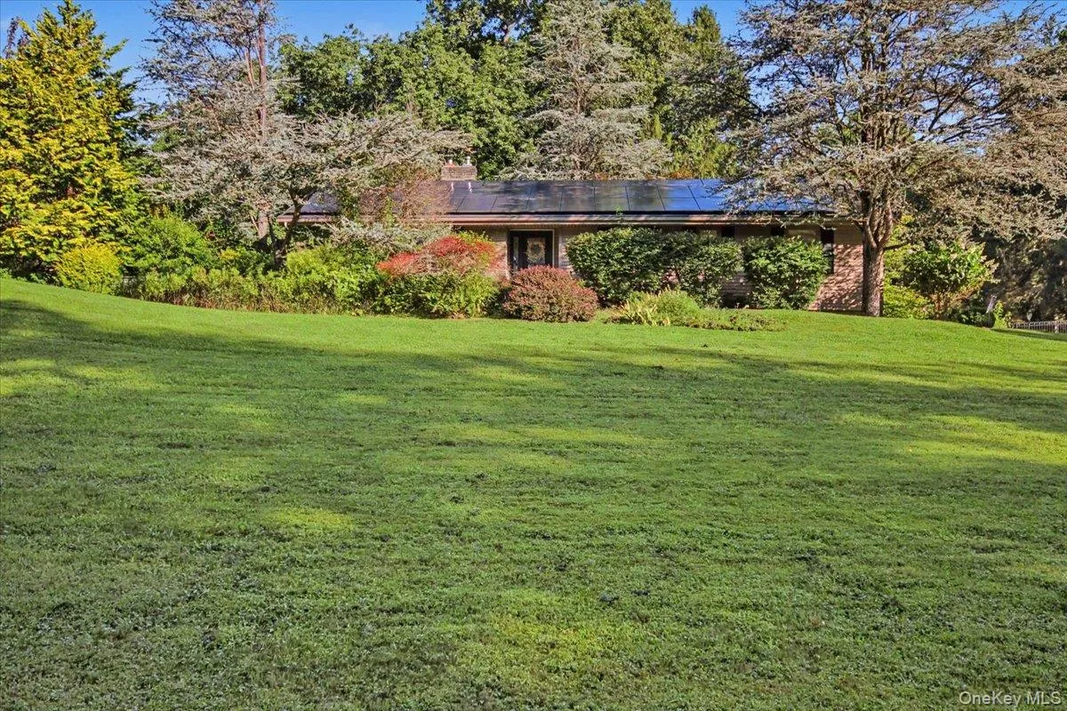 27 Reed Road, Wappinger, NY, 3 Bedrooms Bedrooms, 9 Rooms Rooms,3 BathroomsBathrooms,Residential Lease,For Rent,Reed,0,1045799 27 Reed Road, Wappinger, NY, 3 Bedrooms Bedrooms, 9 Rooms Rooms,3 BathroomsBathrooms,Residential Lease,For Rent,Reed,0,1045799