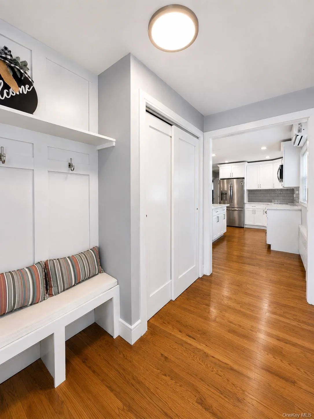 1 Iroquois Street, Oyster Bay, NY, 4 Bedrooms Bedrooms, 10 Rooms Rooms,2 BathroomsBathrooms,Residential Lease,For Rent,Iroquois,0,1045804 1 Iroquois Street, Oyster Bay, NY, 4 Bedrooms Bedrooms, 10 Rooms Rooms,2 BathroomsBathrooms,Residential Lease,For Rent,Iroquois,0,1045804