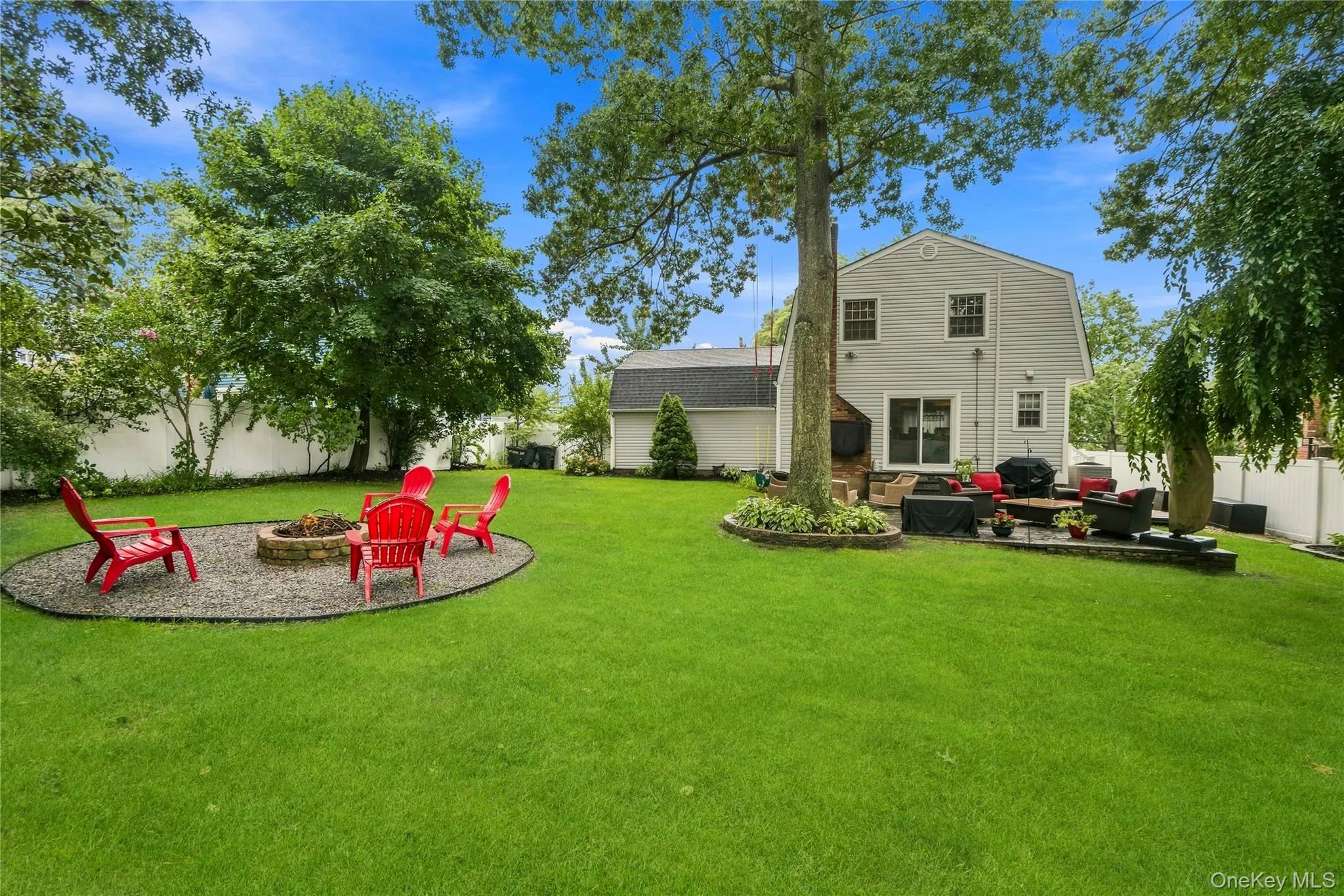 29 Hy Place, Brookhaven, NY, 4 Bedrooms Bedrooms, 8 Rooms Rooms,1 BathroomBathrooms,Residential,For Rent,Hy,0,1045805 29 Hy Place, Brookhaven, NY, 4 Bedrooms Bedrooms, 8 Rooms Rooms,1 BathroomBathrooms,Residential,For Rent,Hy,0,1045805