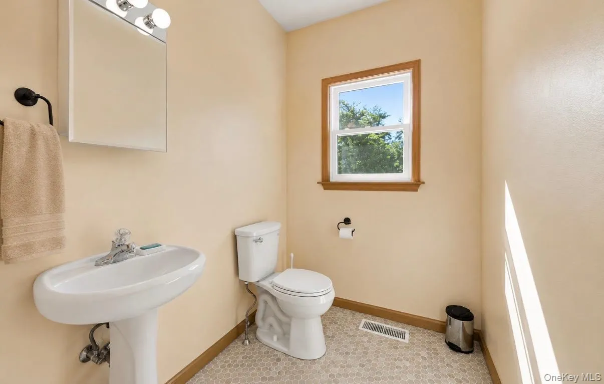 480 Haviland Drive, Patterson, NY, 3 Bedrooms Bedrooms, 8 Rooms Rooms,2 BathroomsBathrooms,Residential,For Rent,Haviland,0,1045806 480 Haviland Drive, Patterson, NY, 3 Bedrooms Bedrooms, 8 Rooms Rooms,2 BathroomsBathrooms,Residential,For Rent,Haviland,0,1045806