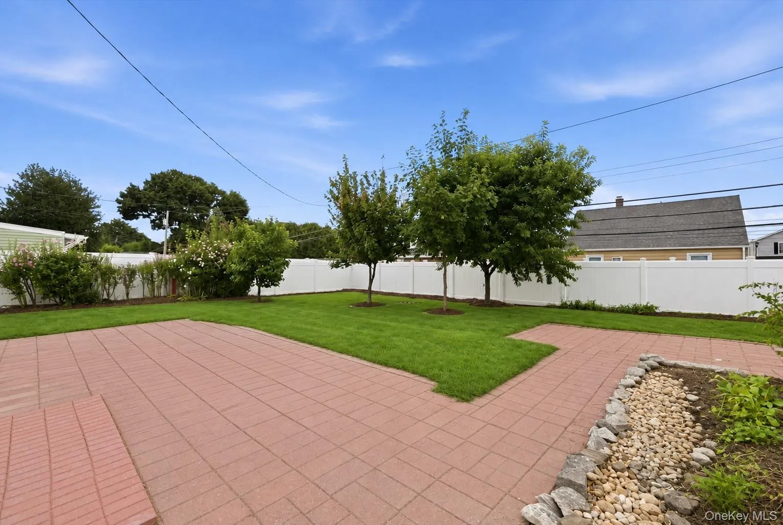 24 Crag Lane, Hempstead, NY, 5 Bedrooms Bedrooms, 8 Rooms Rooms,1 BathroomBathrooms,Residential Lease,For Rent,Crag,0,1045819 24 Crag Lane, Hempstead, NY, 5 Bedrooms Bedrooms, 8 Rooms Rooms,1 BathroomBathrooms,Residential Lease,For Rent,Crag,0,1045819