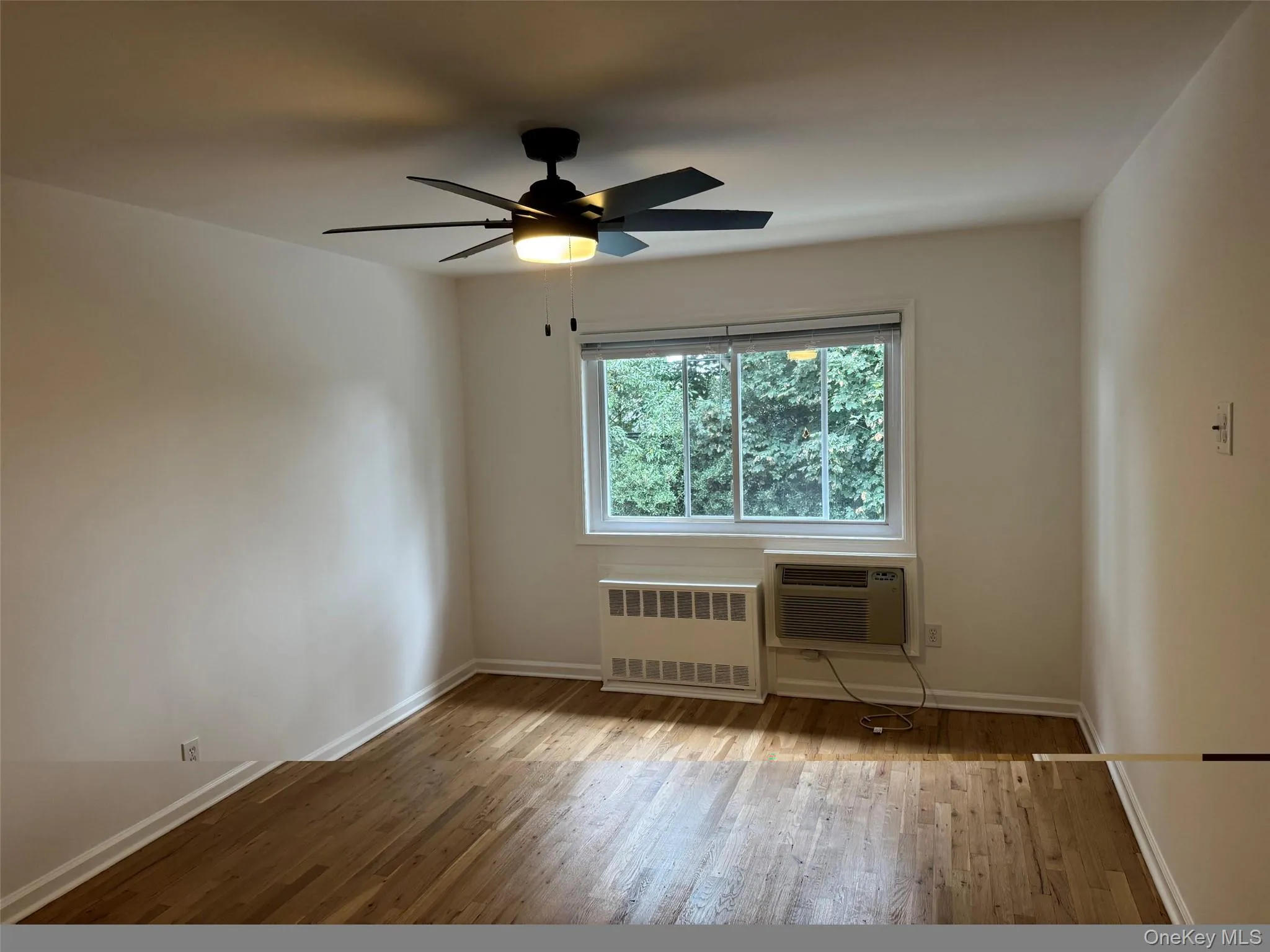 412 Dawson, Oyster Bay, NY, 1 Bedroom Bedrooms, 4 Rooms Rooms,1 BathroomBathrooms,Residential Lease,For Rent,Dawson,0,1045820 412 Dawson, Oyster Bay, NY, 1 Bedroom Bedrooms, 4 Rooms Rooms,1 BathroomBathrooms,Residential Lease,For Rent,Dawson,0,1045820