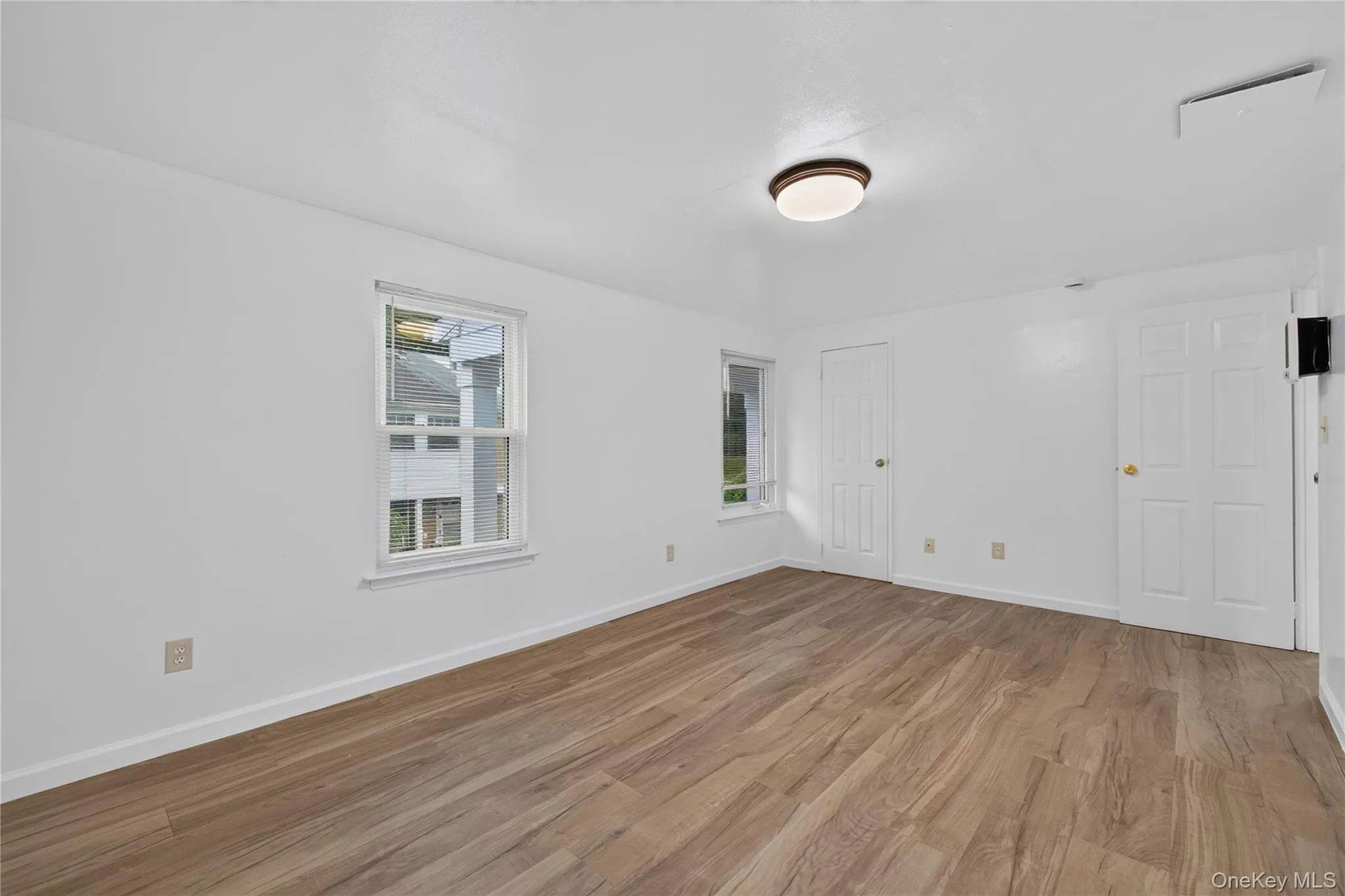 8 Valley Forge Court, Brookhaven, NY, 2 Bedrooms Bedrooms, 5 Rooms Rooms,1 BathroomBathrooms,Residential,For Rent,Valley Forge,0,1045822 8 Valley Forge Court, Brookhaven, NY, 2 Bedrooms Bedrooms, 5 Rooms Rooms,1 BathroomBathrooms,Residential,For Rent,Valley Forge,0,1045822
