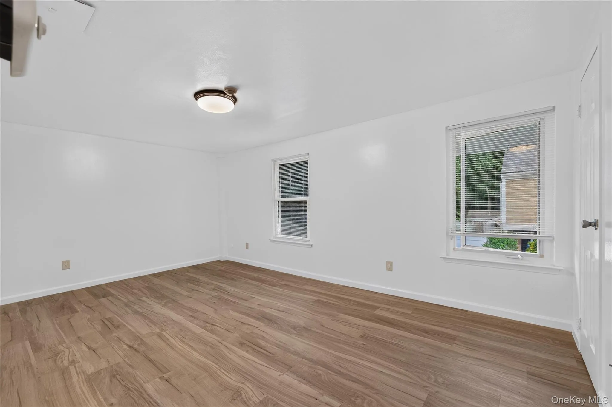 8 Valley Forge Court, Brookhaven, NY, 2 Bedrooms Bedrooms, 5 Rooms Rooms,1 BathroomBathrooms,Residential,For Rent,Valley Forge,0,1045822 8 Valley Forge Court, Brookhaven, NY, 2 Bedrooms Bedrooms, 5 Rooms Rooms,1 BathroomBathrooms,Residential,For Rent,Valley Forge,0,1045822