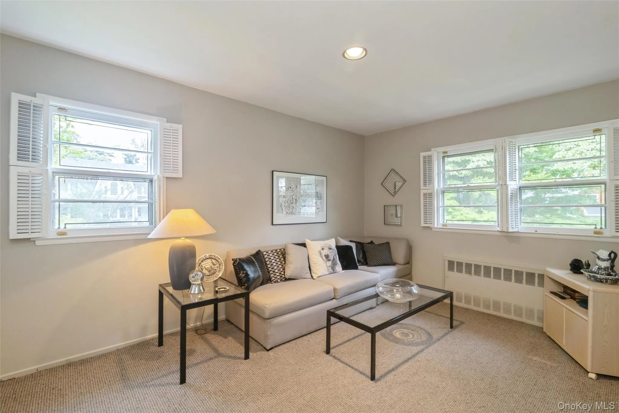 5 Hemlock Drive, North Hempstead, NY, 4 Bedrooms Bedrooms, 9 Rooms Rooms,3 BathroomsBathrooms,Residential,For Rent,Hemlock,0,1045826 5 Hemlock Drive, North Hempstead, NY, 4 Bedrooms Bedrooms, 9 Rooms Rooms,3 BathroomsBathrooms,Residential,For Rent,Hemlock,0,1045826