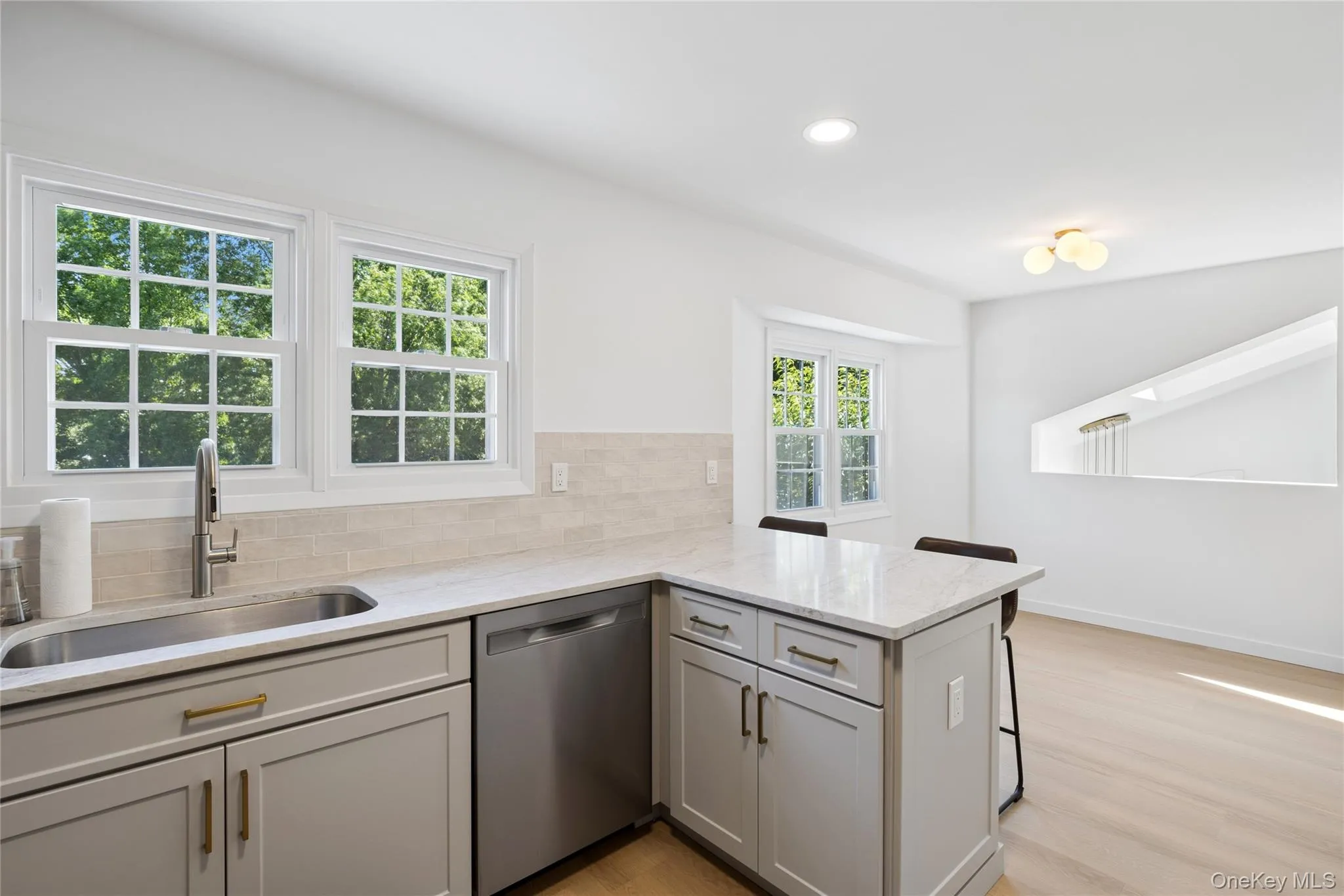 79 Lakebridge Drive, Smithtown, NY, 2 Bedrooms Bedrooms, 5 Rooms Rooms,2 BathroomsBathrooms,Residential,For Rent,Lakebridge,0,1045827 79 Lakebridge Drive, Smithtown, NY, 2 Bedrooms Bedrooms, 5 Rooms Rooms,2 BathroomsBathrooms,Residential,For Rent,Lakebridge,0,1045827