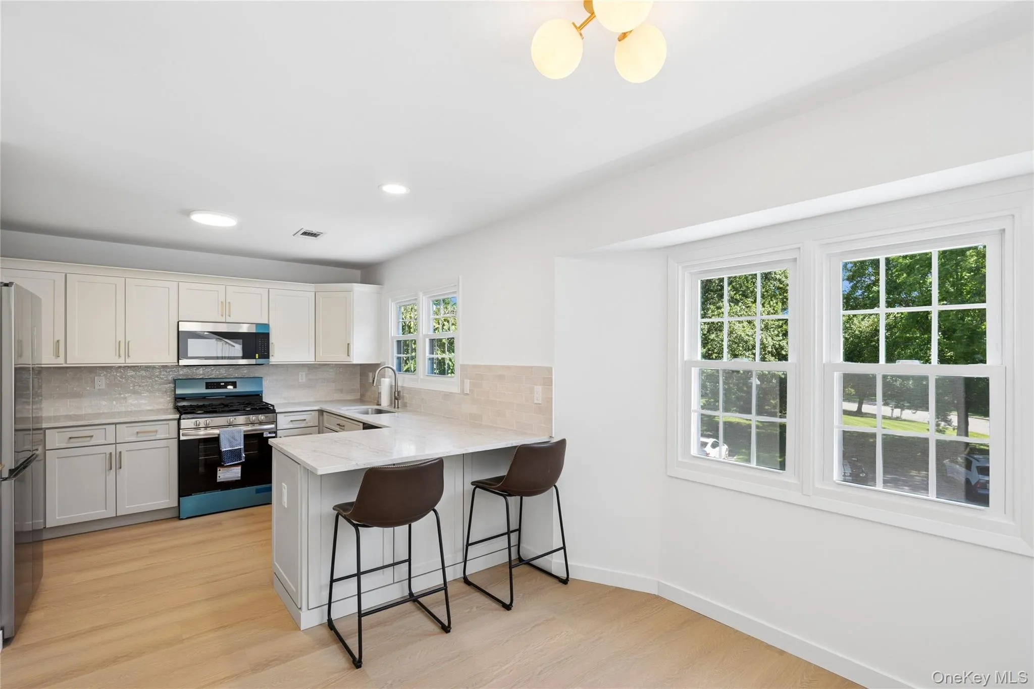 79 Lakebridge Drive, Smithtown, NY, 2 Bedrooms Bedrooms, 5 Rooms Rooms,2 BathroomsBathrooms,Residential,For Rent,Lakebridge,0,1045827 79 Lakebridge Drive, Smithtown, NY, 2 Bedrooms Bedrooms, 5 Rooms Rooms,2 BathroomsBathrooms,Residential,For Rent,Lakebridge,0,1045827