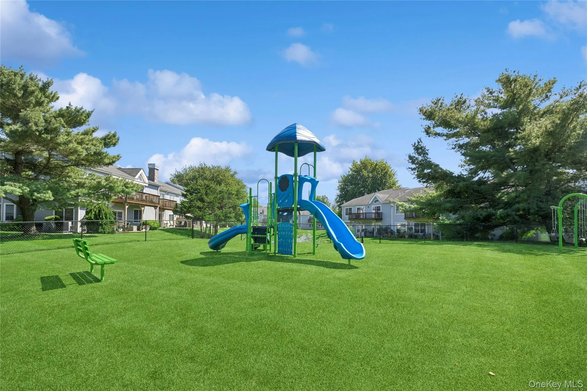 79 Lakebridge Drive, Smithtown, NY, 2 Bedrooms Bedrooms, 5 Rooms Rooms,2 BathroomsBathrooms,Residential,For Rent,Lakebridge,0,1045827 79 Lakebridge Drive, Smithtown, NY, 2 Bedrooms Bedrooms, 5 Rooms Rooms,2 BathroomsBathrooms,Residential,For Rent,Lakebridge,0,1045827