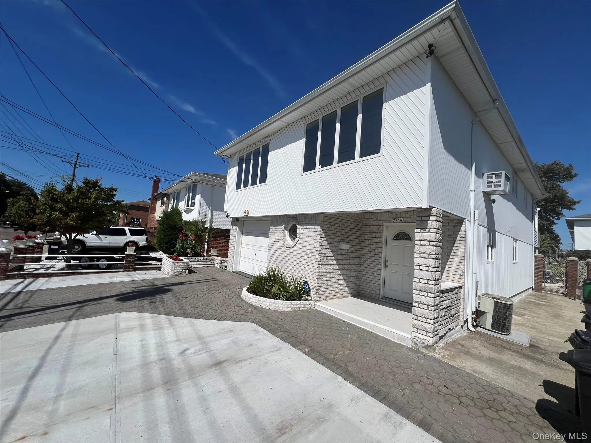 85-11 164th Avenue, New York, NY, 5 Bedrooms Bedrooms, 10 Rooms Rooms,3 BathroomsBathrooms,Residential,For Rent,164th,0,1045832 85-11 164th Avenue, New York, NY, 5 Bedrooms Bedrooms, 10 Rooms Rooms,3 BathroomsBathrooms,Residential,For Rent,164th,0,1045832